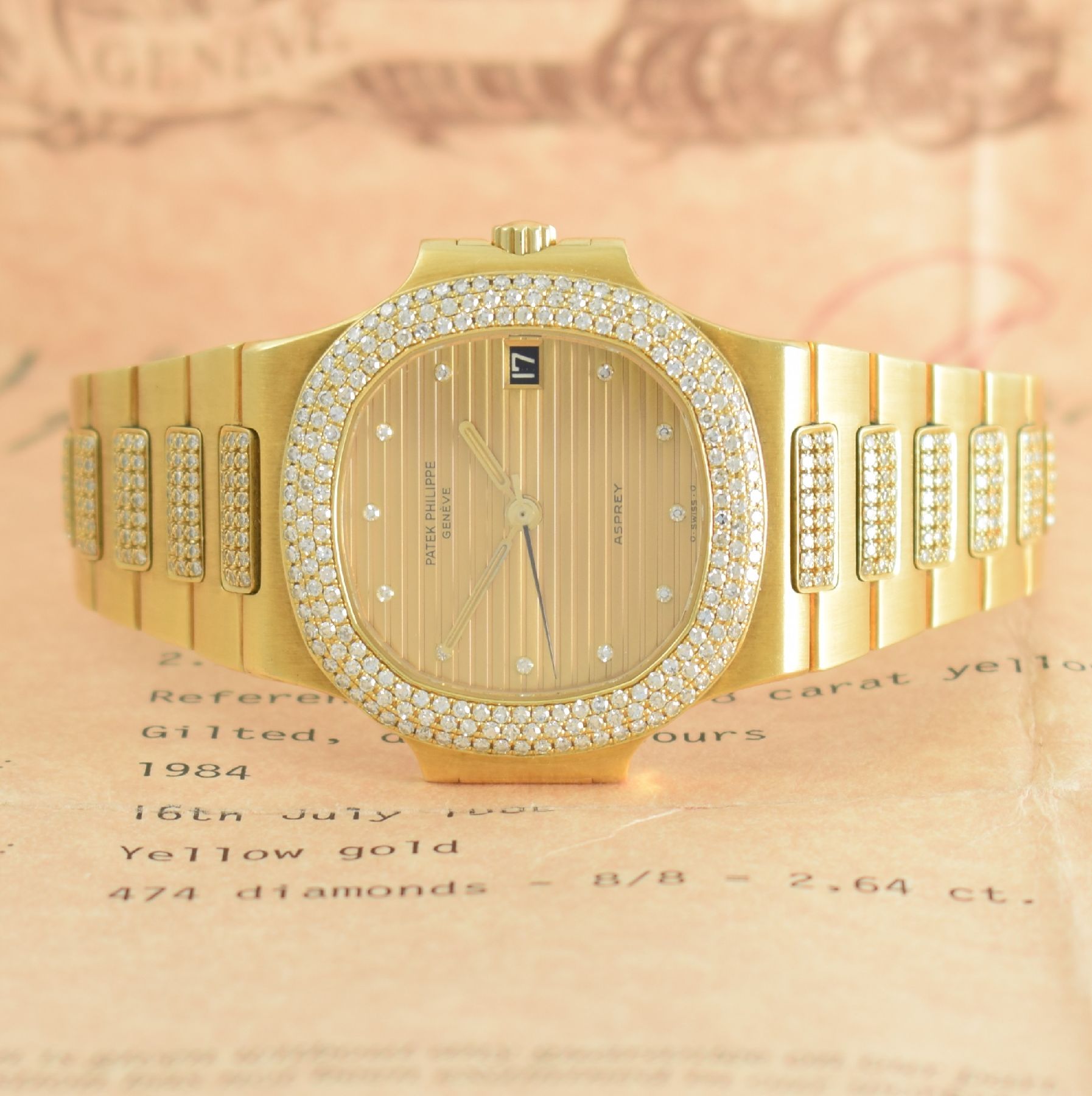 Detail a: PATEK PHILIPPE / ASPREY hochfeine Herrenarmbanduhr Modell Nautilus Design von Gerald Genta in GG 750/00 mit original Brillantbesatz, Automatik, ...