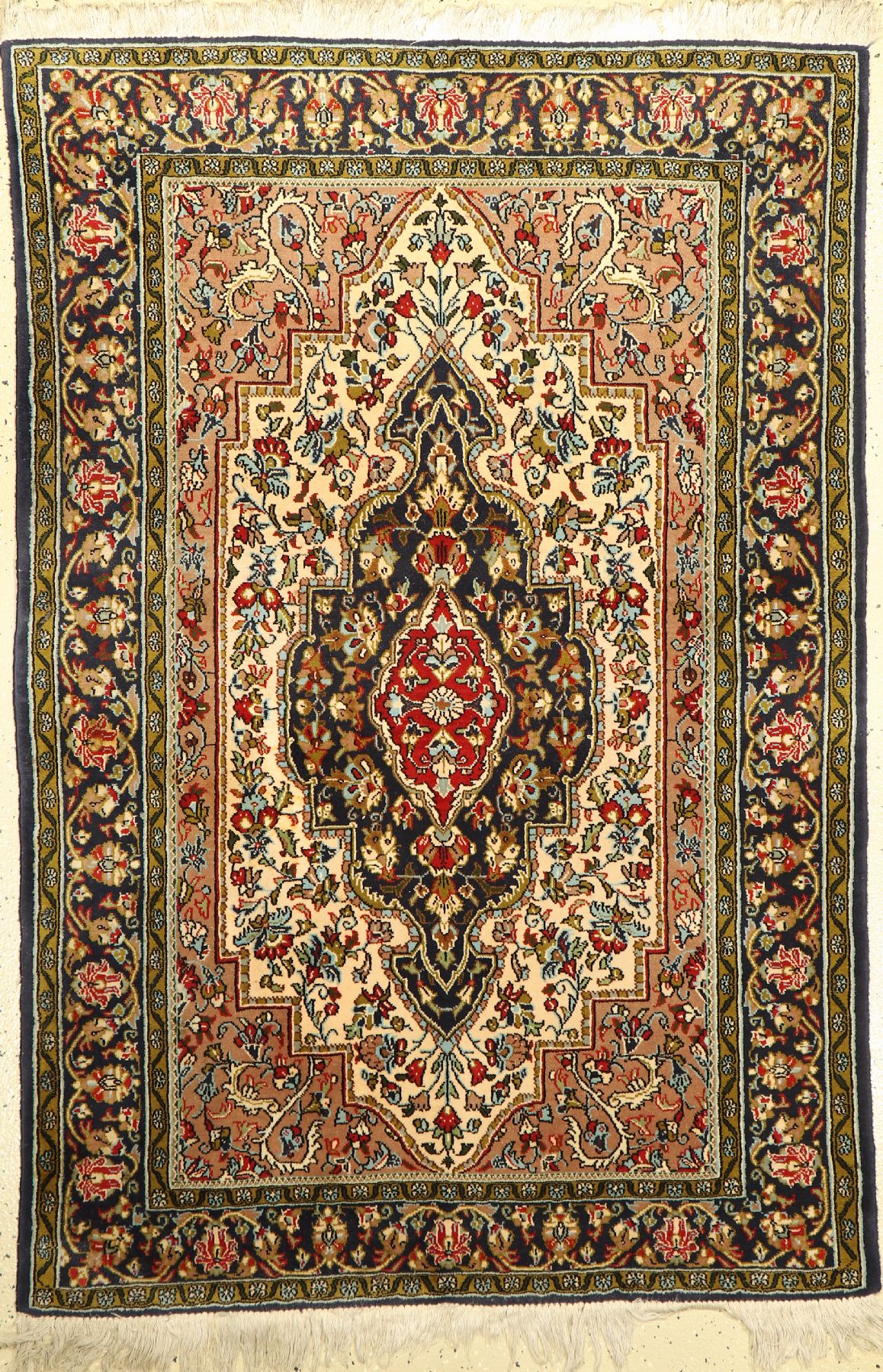 Ghom, Persien, ca. 40 Jahre, Wolle auf Baumwolle, ca. 161 x 107 cm, EHZ: 2