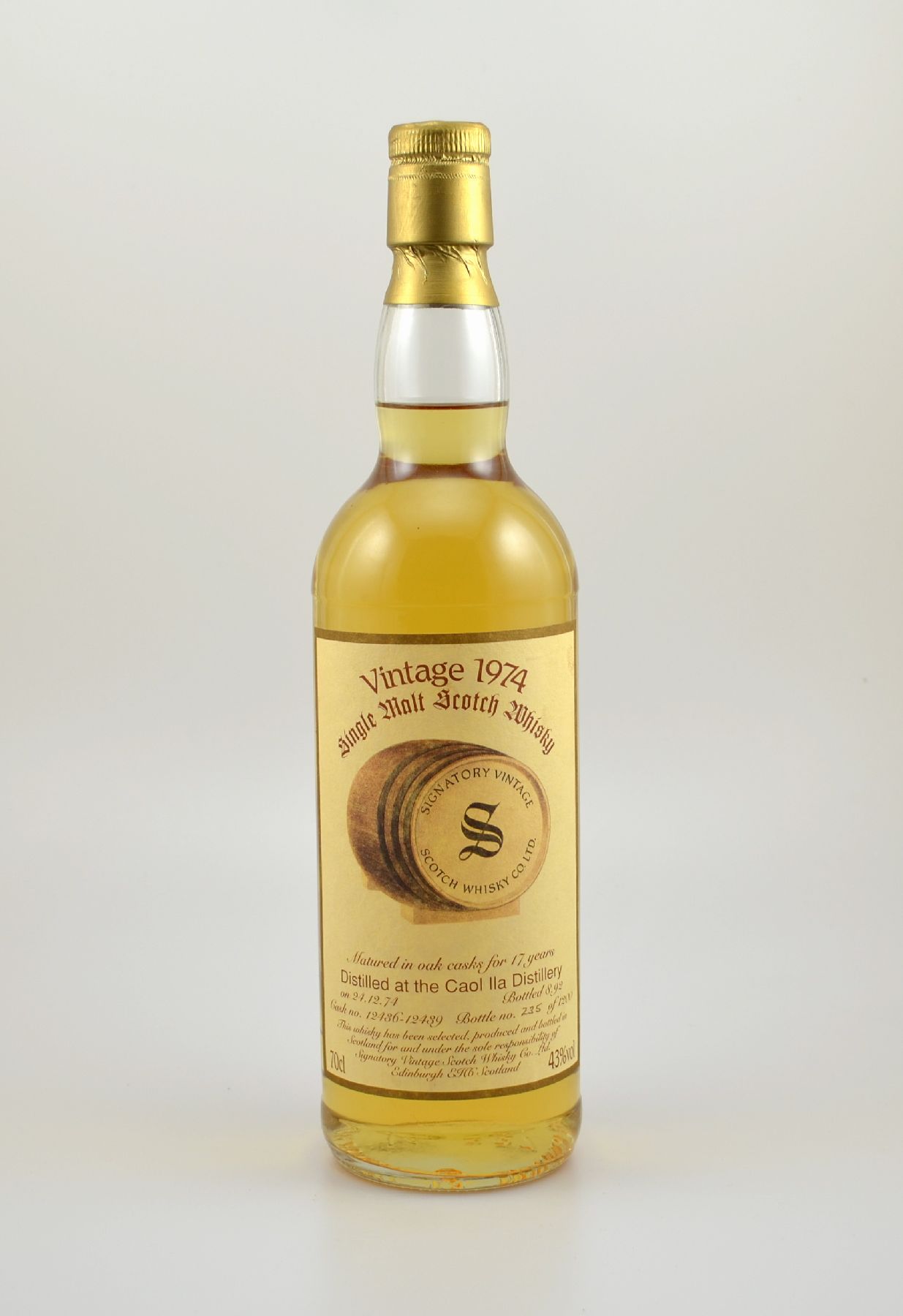 1 Flasche 1974 Signatory Single Malt Scotch Whisky, distilled at the Caol Ila Distillery, ca. 70 cl, 43 % Vol., 17 Years Old, im Jahr 1992 ...