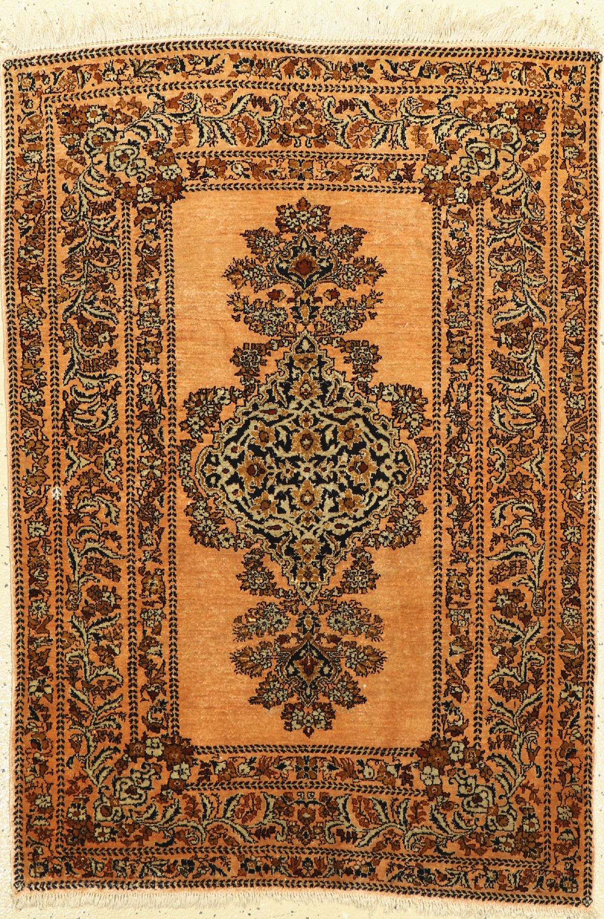 Seiden Ghom alt, Persien, ca. 60 Jahre, reine Naturseide, ca. 117 x 82 cm, EHZ: 2