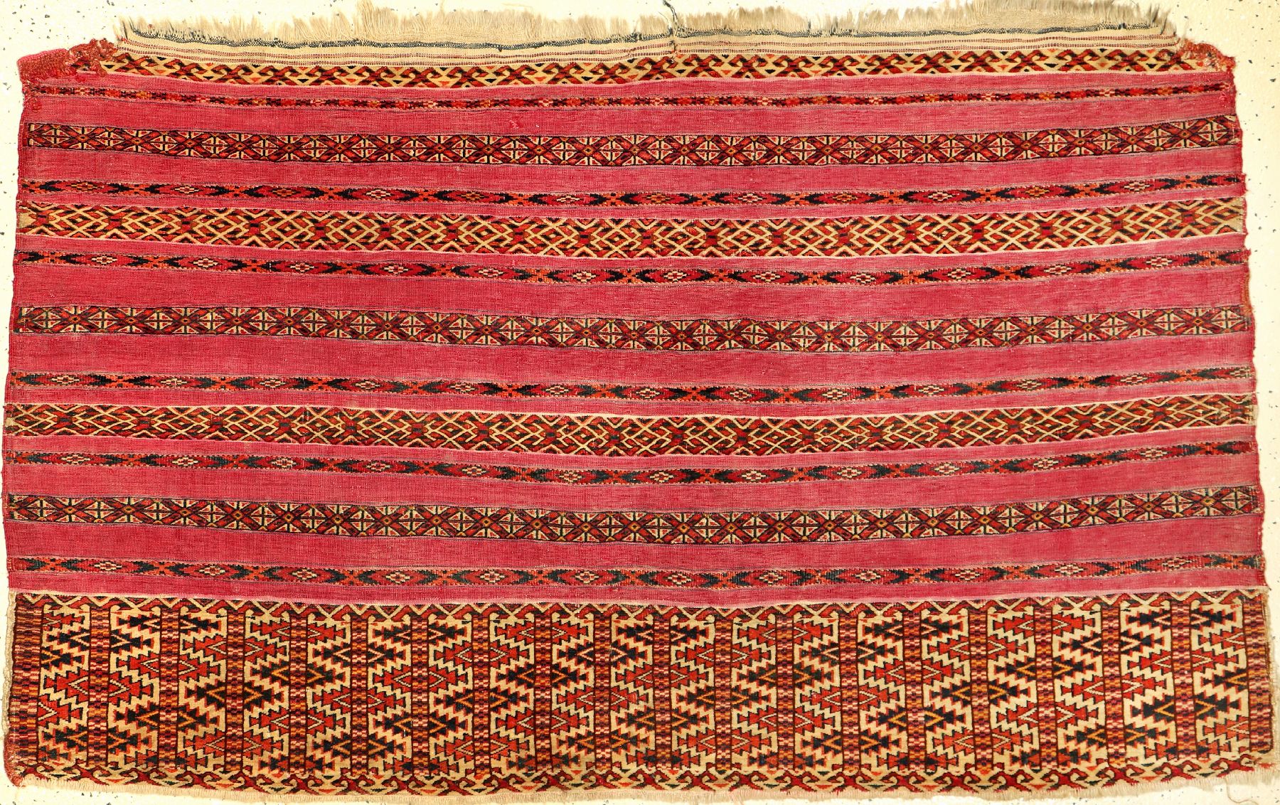 Tekke Ak Tschowal antik, Turkmenistan, um 1890, Wolle auf Wolle, ca. 150 x 93 cm, EHZ: 4-5