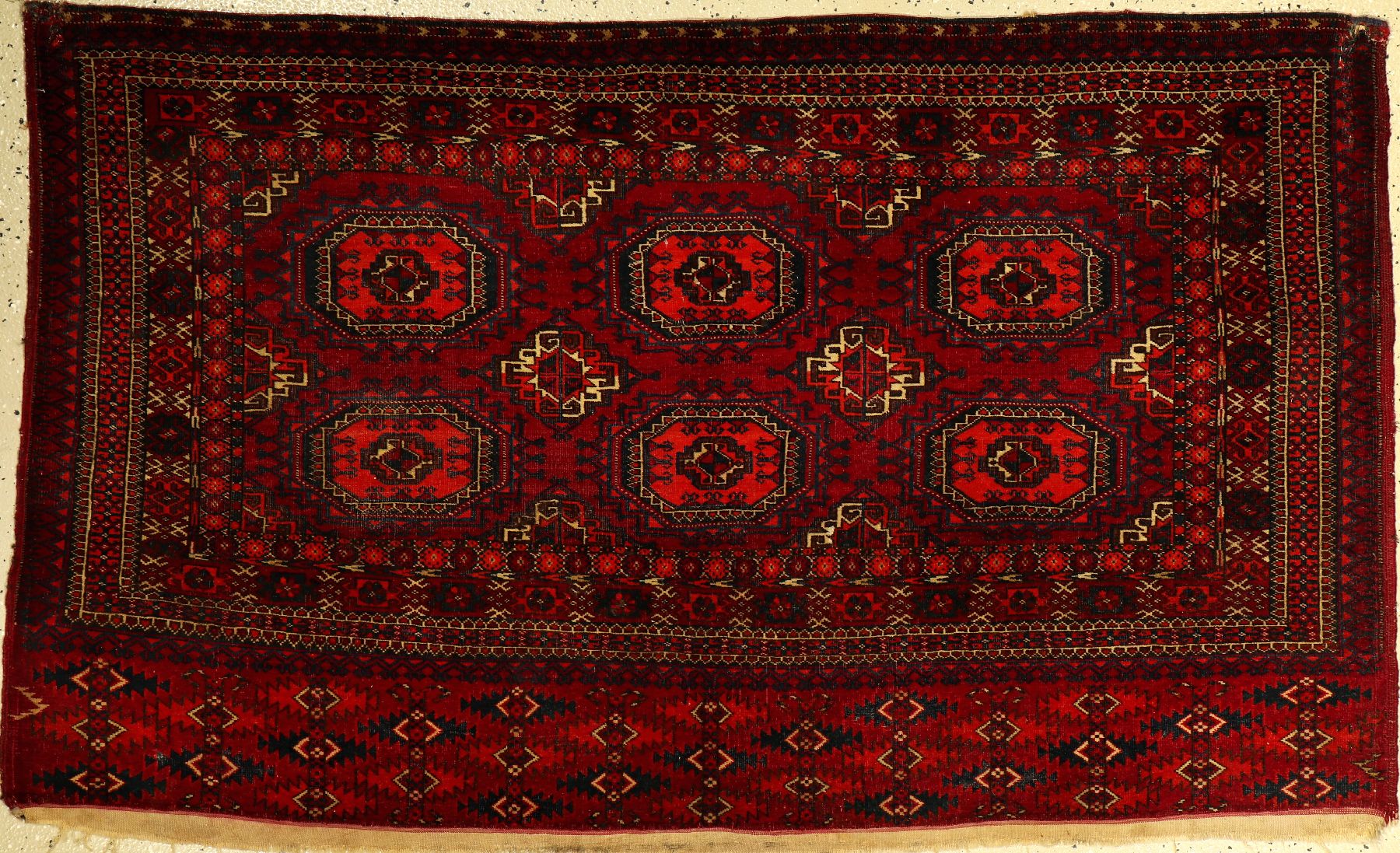 Tekke Tschowal antik, Turkmenistan, um 1900, Wolle auf Wolle, ca. 146 x 88 cm, EHZ: 3-4