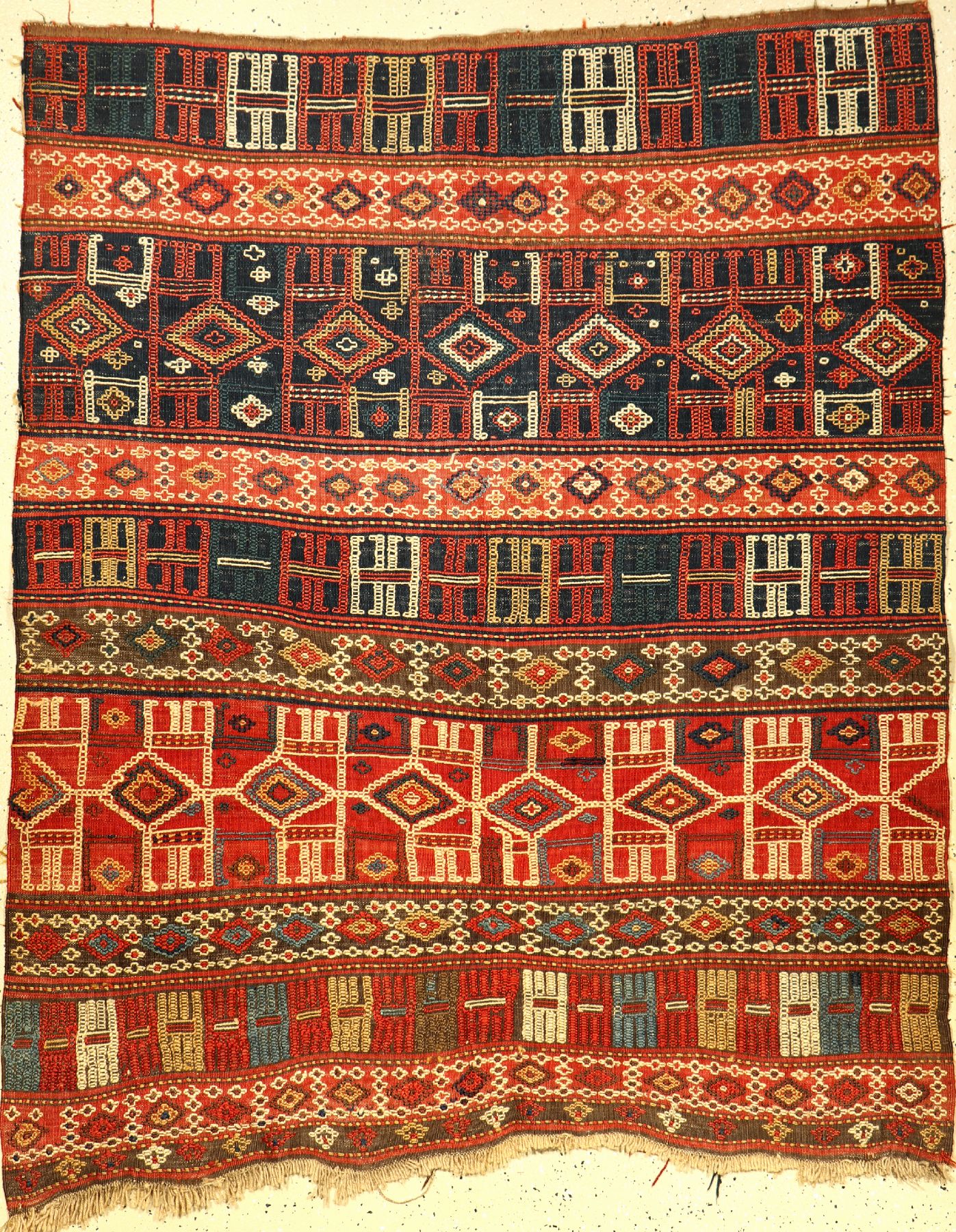 Karabagh Verneh alt, Kaukasus, um 1910, Wolle auf Wolle, ca. 182 x 144 cm, EHZ: 2-3