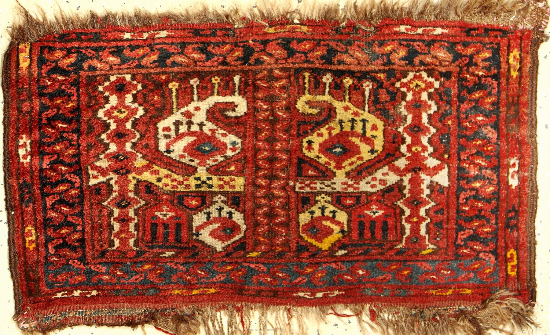 Ersari Taschenfront alt, Afghanistan, um 1930, Wolle auf Wolle, ca. 68 x 40 cm, EHZ: 3