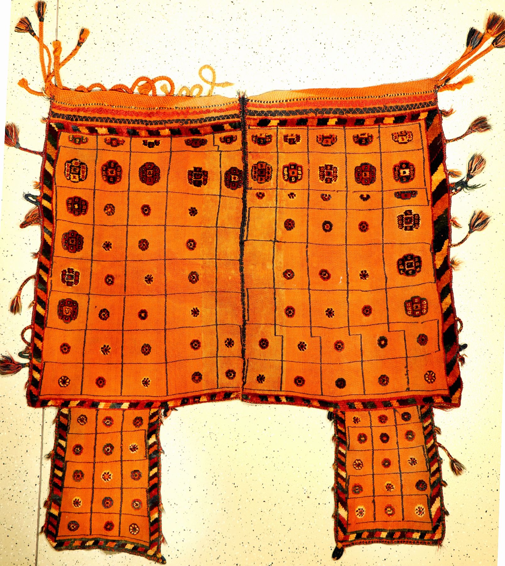 Gashgai Pferdedecke alt, Persien, um 1930, Wolle auf Wolle, ca. 164 x 156 cm, EHZ: 3