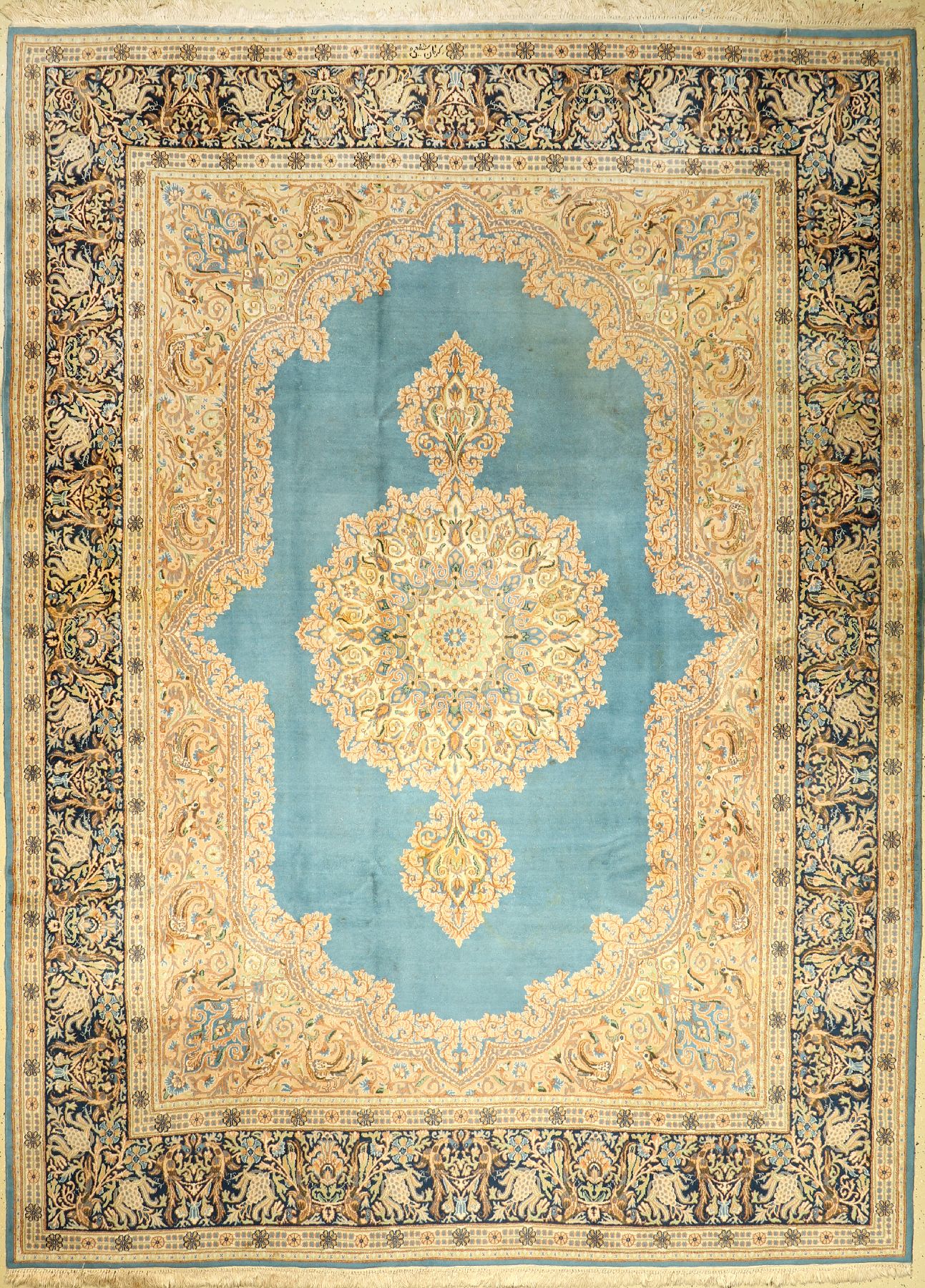 Kerman alt Signiert, Persien, ca. 60 Jahre,Wolle auf Baumwolle, ca. 370 x 270 cm, EHZ: 4-5