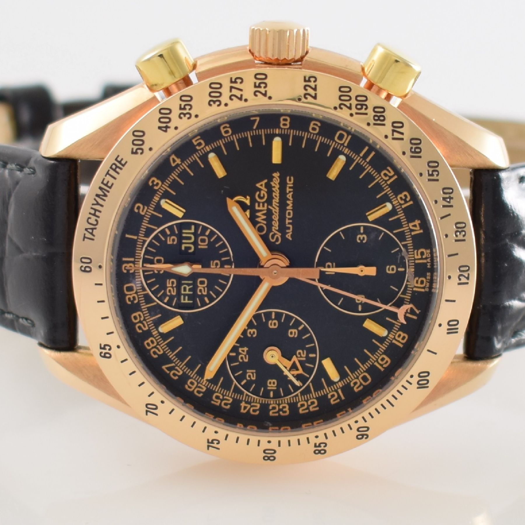 Detail a: OMEGA seltener Armbandchronograph Speedmaster "Triple Date" in Rosegold 750/000, Schweiz um 2000, Automatik, Ref. 1750084, 3-teil. Geh., ...
