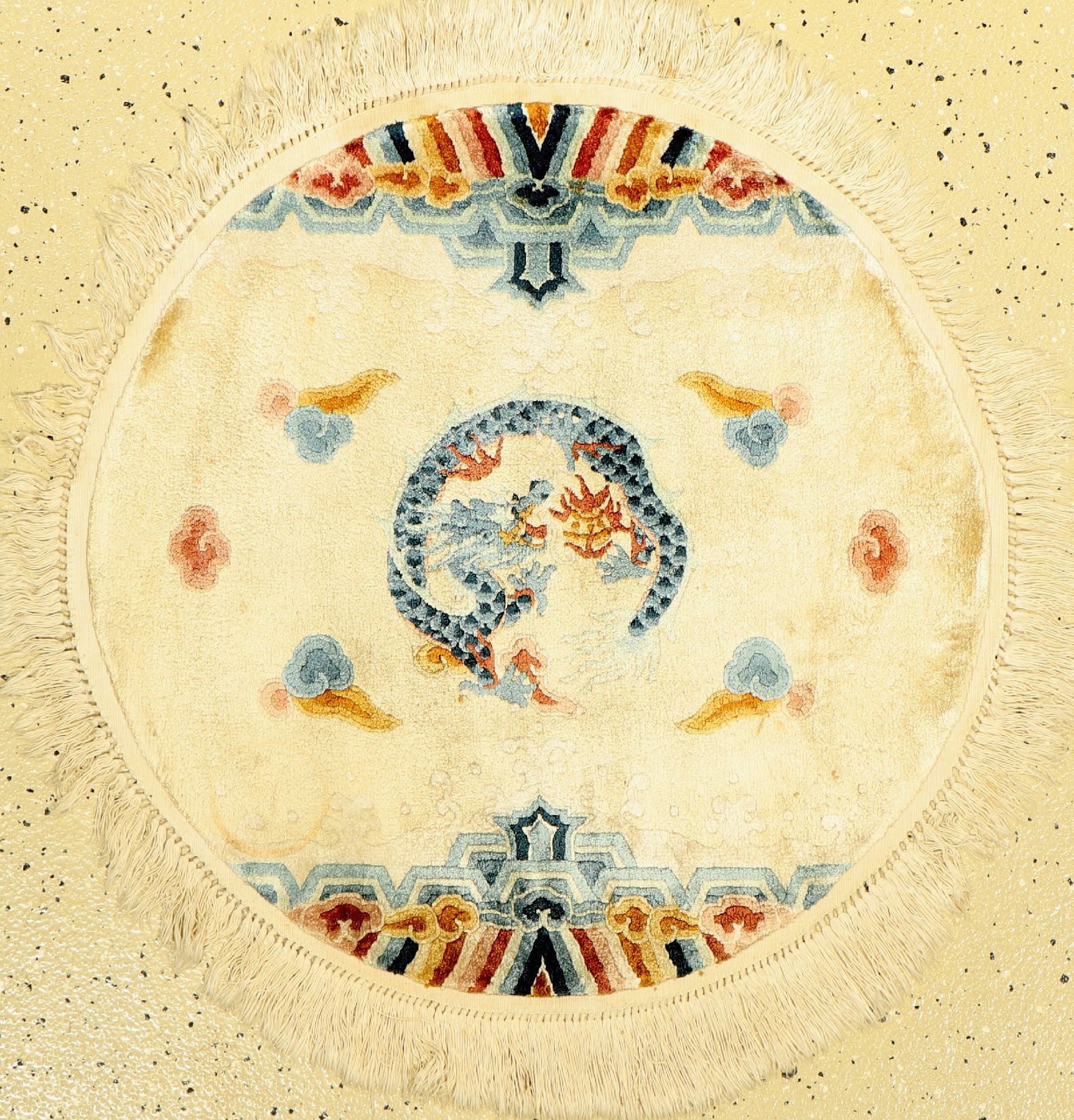 China Seide (Drachen Design), China, ca. 30Jahre, Seide Baumwolle, ca. 62 cm, EHZ: 2