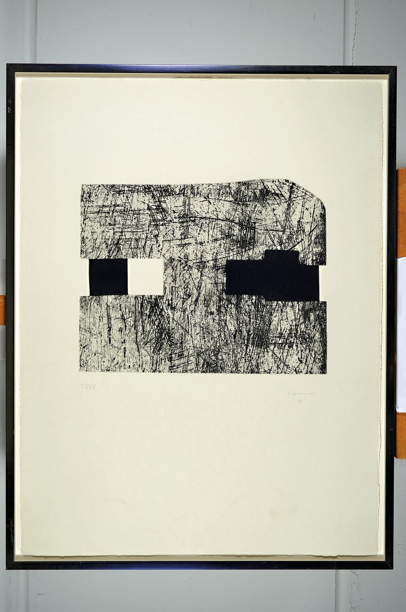 Detail k: Eduardo Chillida, 1924-2002 San Sebastian, Munich, Radierung von 1994, handsigniert und num. 33/98, Blattgr. ca. 80x60cm, u.Gl., R.
