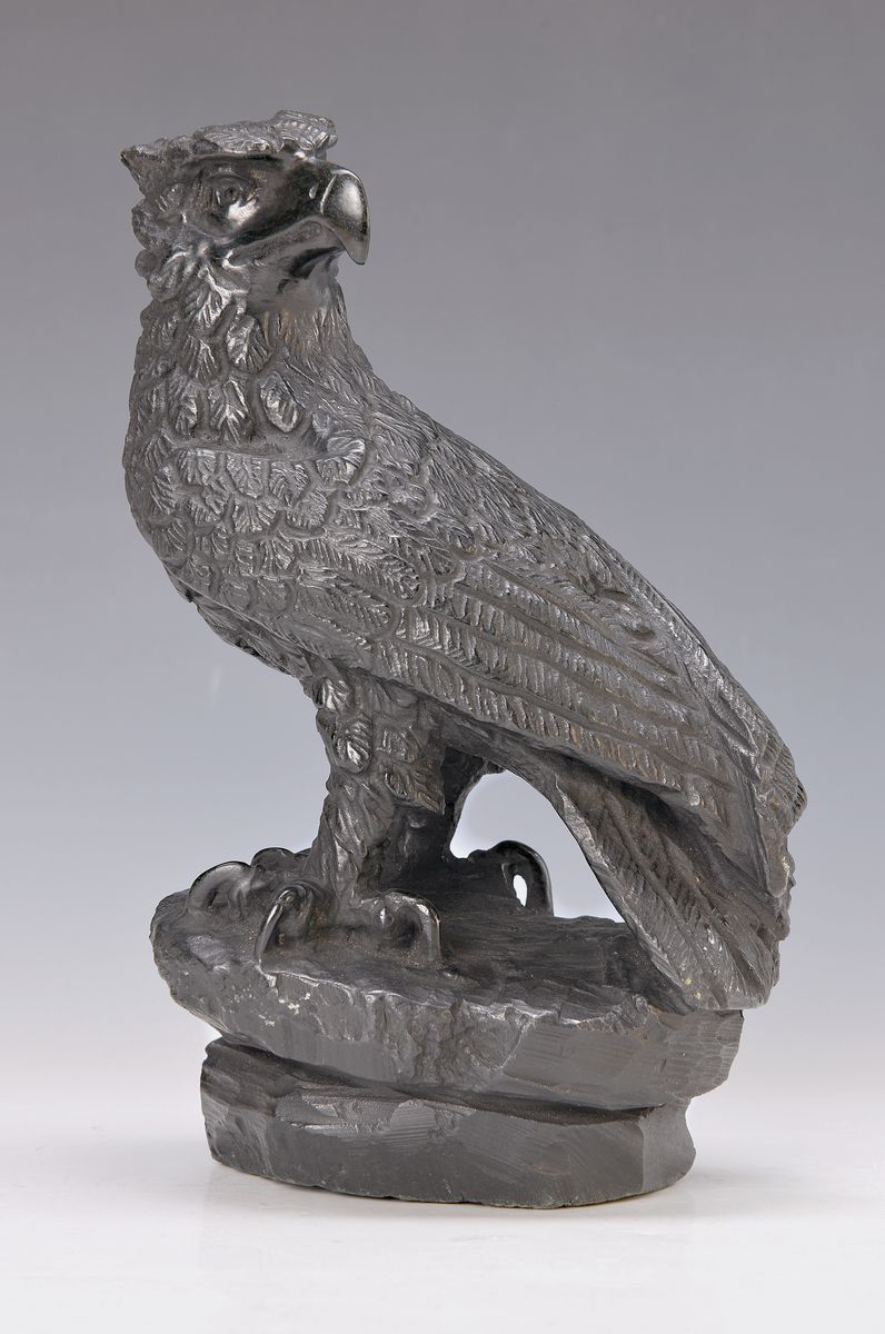 Ernest Mavhure, zeitgenössischer Künstler aus Zimbabwe, Eagle, Skulptur aus schwarzem Serpentin, signiert, H. ca. 29cm