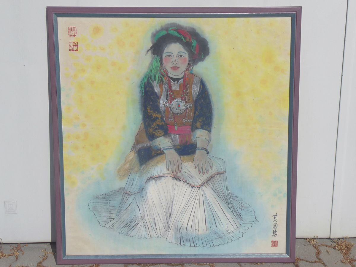 Detail k: Guo-Qiang Huang, geb. 1932, Tusche/Aquarell auf Papier, mit Signaturstempel unten rechts, junge Frau in ethnologisch tibetanischer Kleidung mit ...