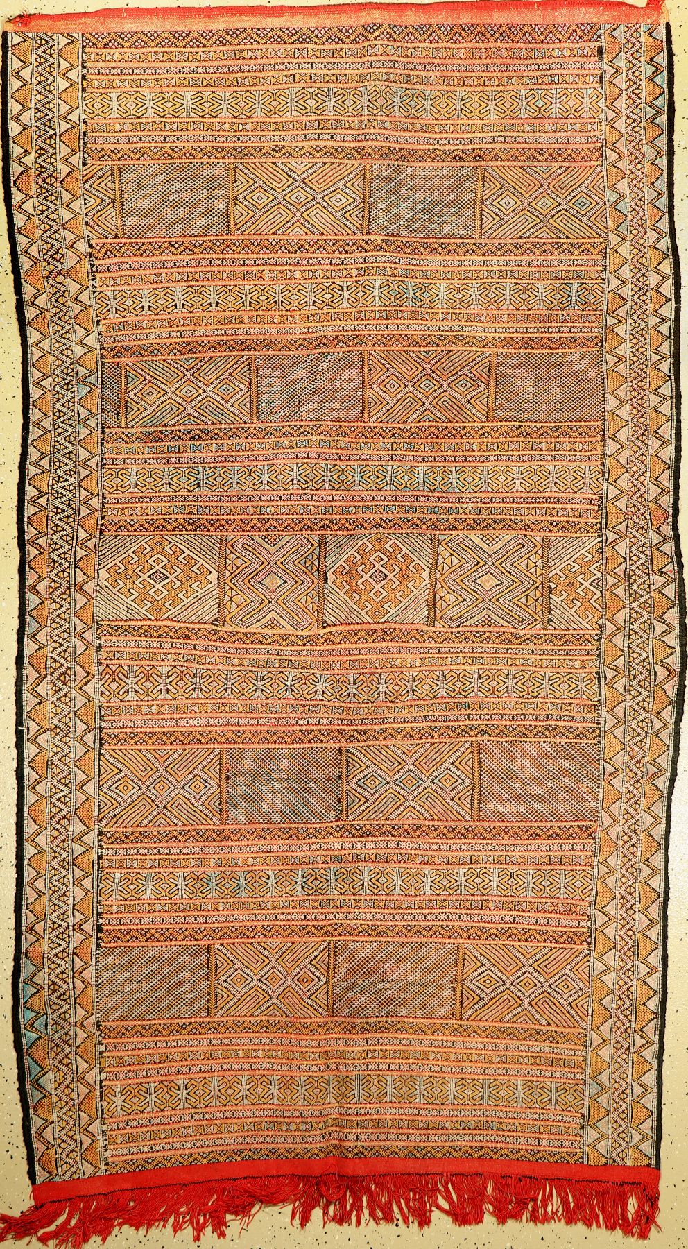 Atlas Flachgewebe alt, Marokko, ca. 60 Jahre, Baumwolle, ca. 226 x 130 cm, EHZ: 2-3
