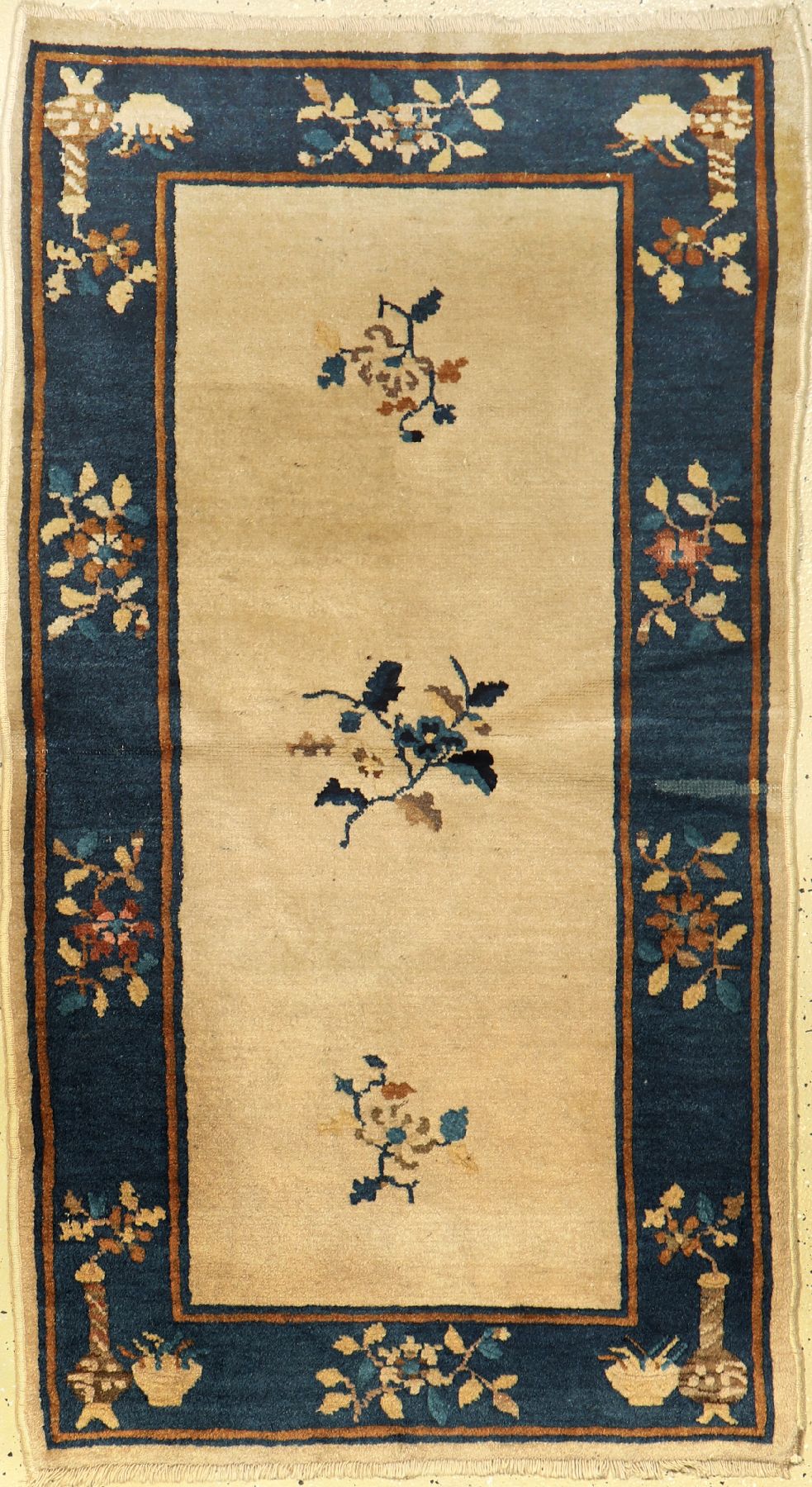 Peking antik, China, um 1900, Wolle auf Baumwolle, ca. 140 x 79 cm, dekorativ, EHZ: 2-3
