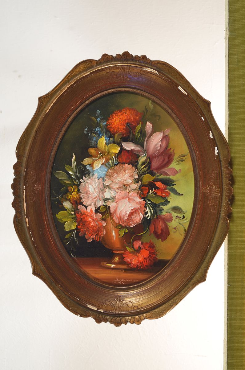 Detail k: Heinz Schölnhammer, geb. 1940 Wien, 2 Pendants mit Blumenstillleben im Stil der alten Meister, Öl/Malkarton, beide signiert, im Oval je ca. ...