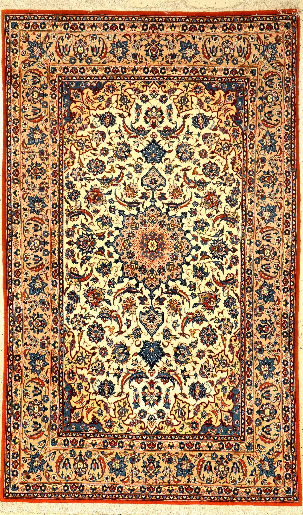 Feiner Esfahan alt, Persien, ca. 40 Jahre, Korkwolle auf Seide, ca. 172 x 106 cm, feine Knüpfung, EHZ: 1-2 (fachkundig gereinigt).