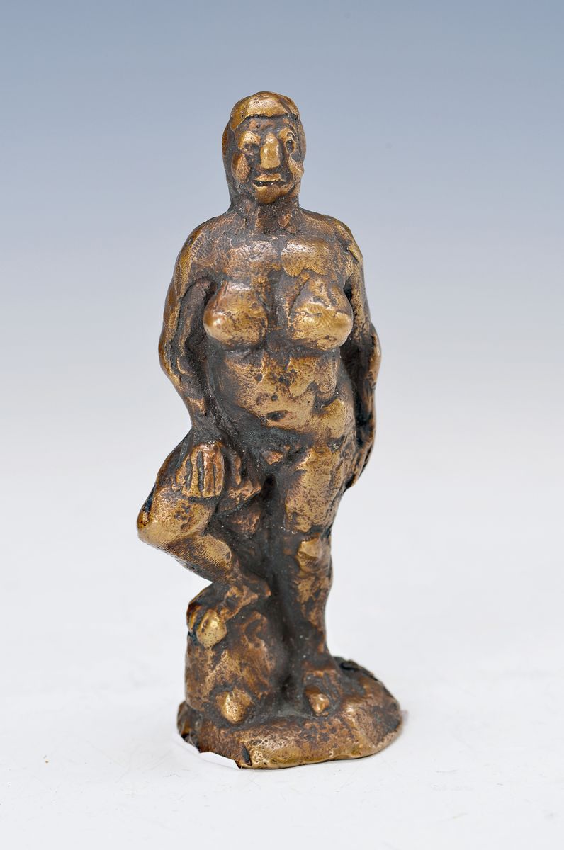 Bronzeskulptur, monogr. K, dat. 85, num. 2/60, stehender Akt, H. ca. 9.5cm, Guß A. Zöttl Wien