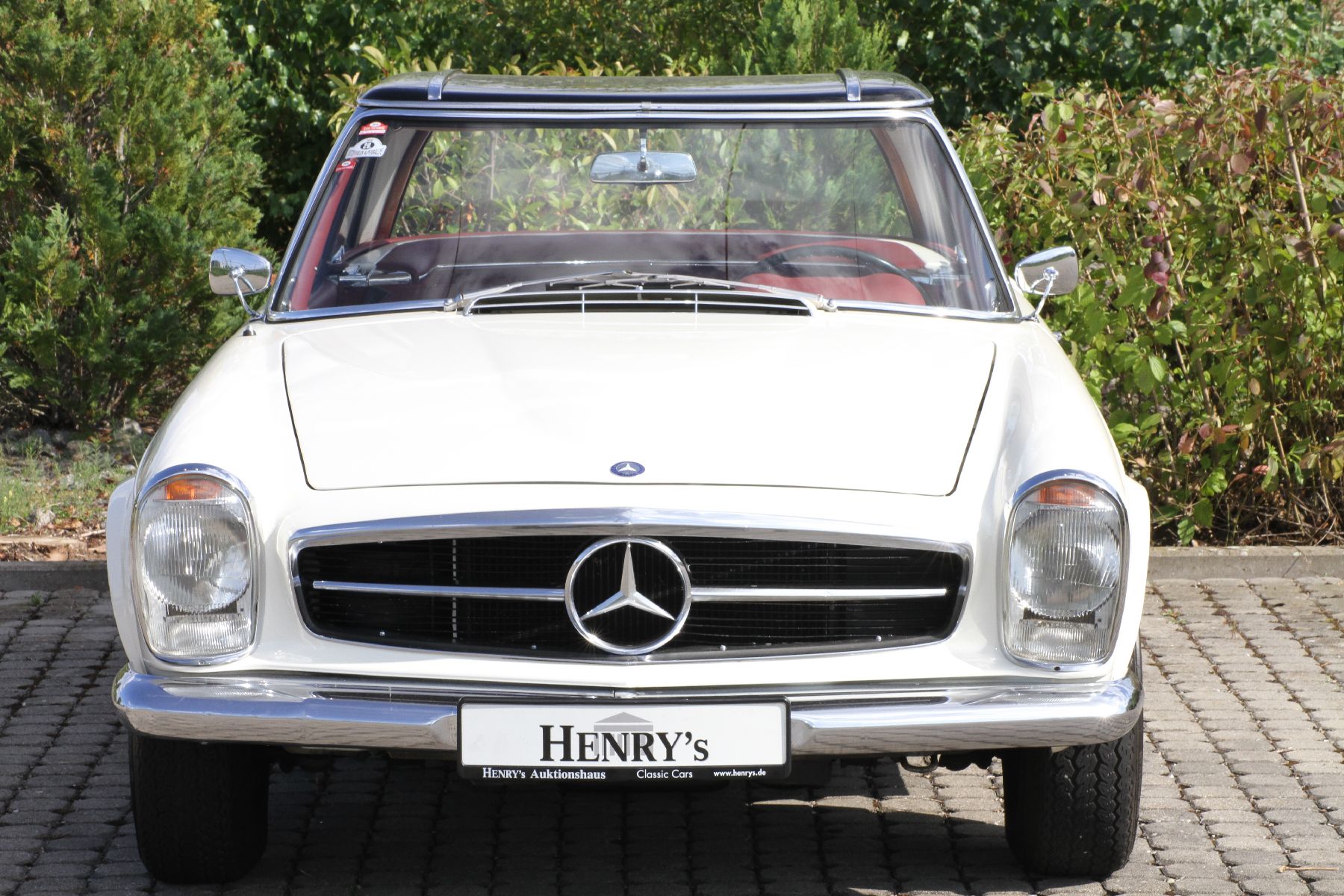 Mercedes-Benz 230 SL Pagode, Fahrgestellnummer: 11304210006621, EZ 10/1964, Laufleistung 45.988 km abgelesen, HU 05/2021, H-Zulassung, 110 kW/150 PS, ...
