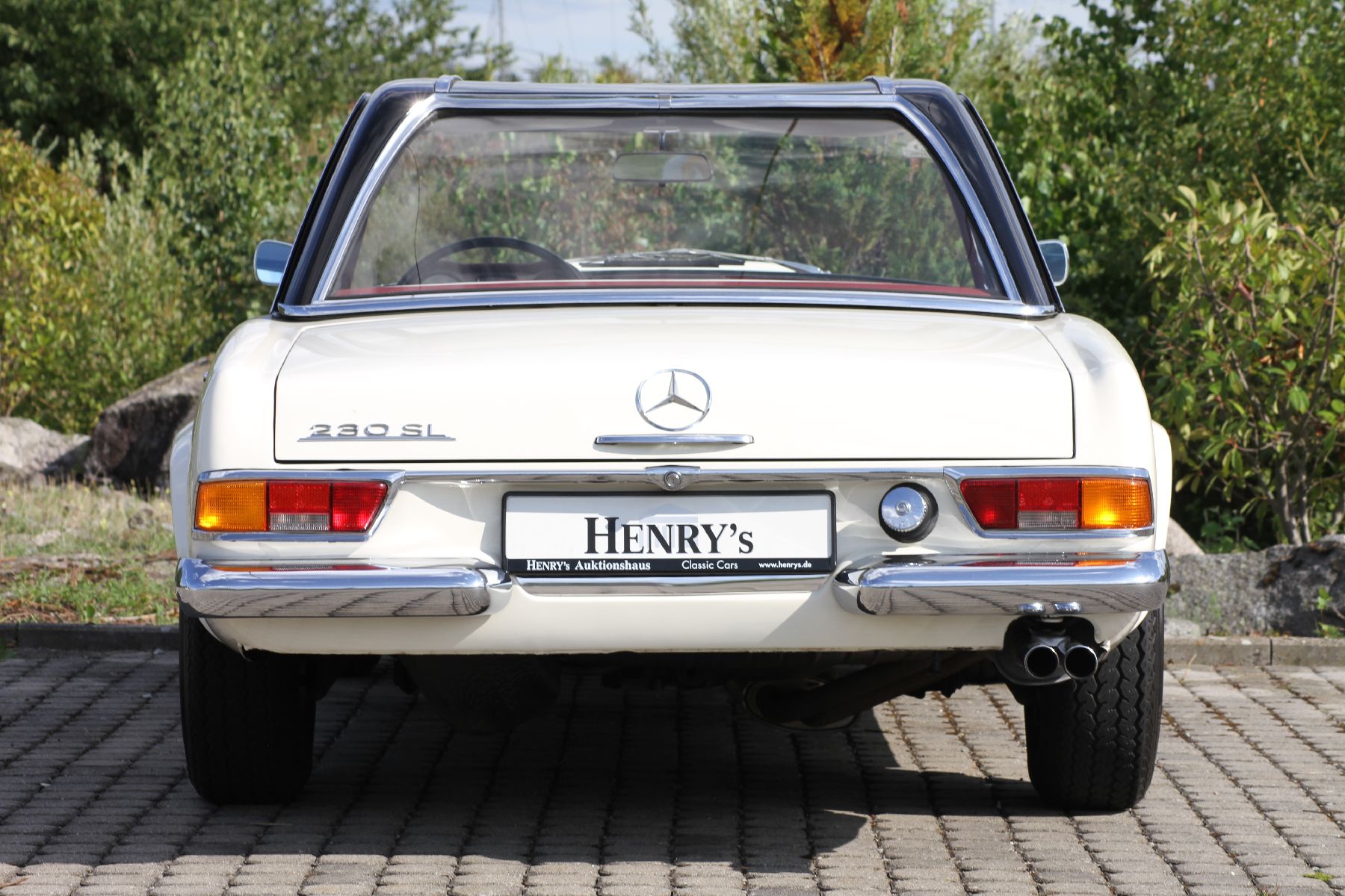 Detail e: Mercedes-Benz 230 SL Pagode, Fahrgestellnummer: 11304210006621, EZ 10/1964, Laufleistung 45.988 km abgelesen, HU 05/2021, H-Zulassung, 110 kW/150 PS, ...