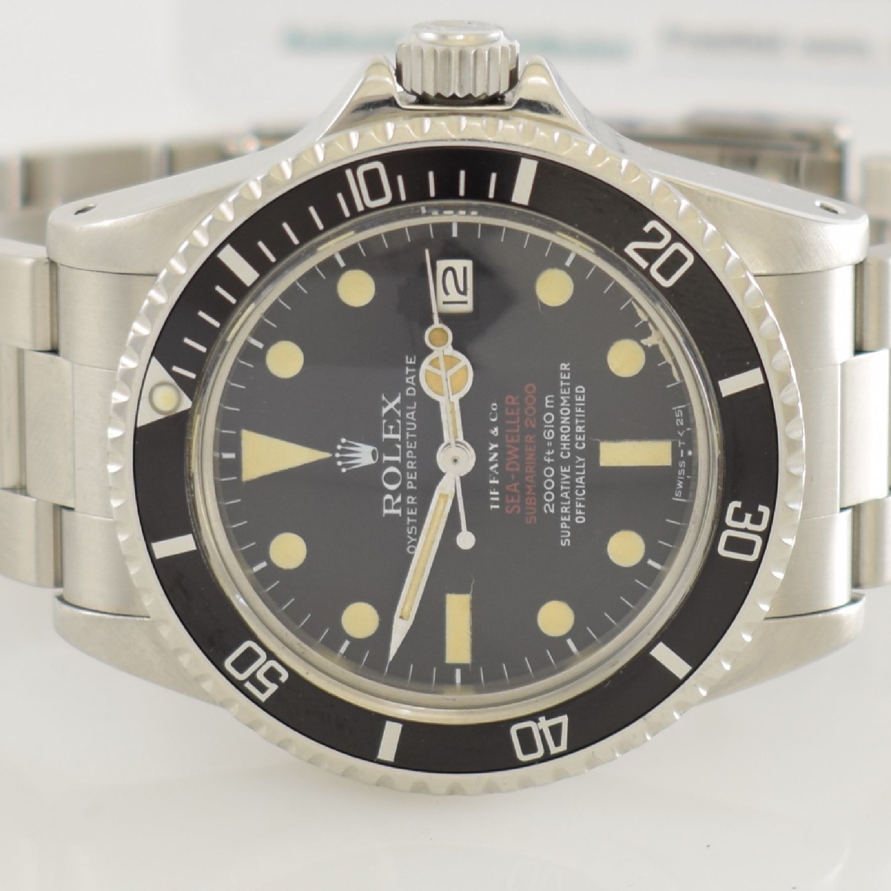 Detail a: ROLEX / TIFFANY & Co. Sea-Dweller "DOPPEL-ROT" Ref. 1665 sehr seltene Taucheruhr in Stahl, Schweiz um 1972, Automatik, Oystergeh. m. ...
