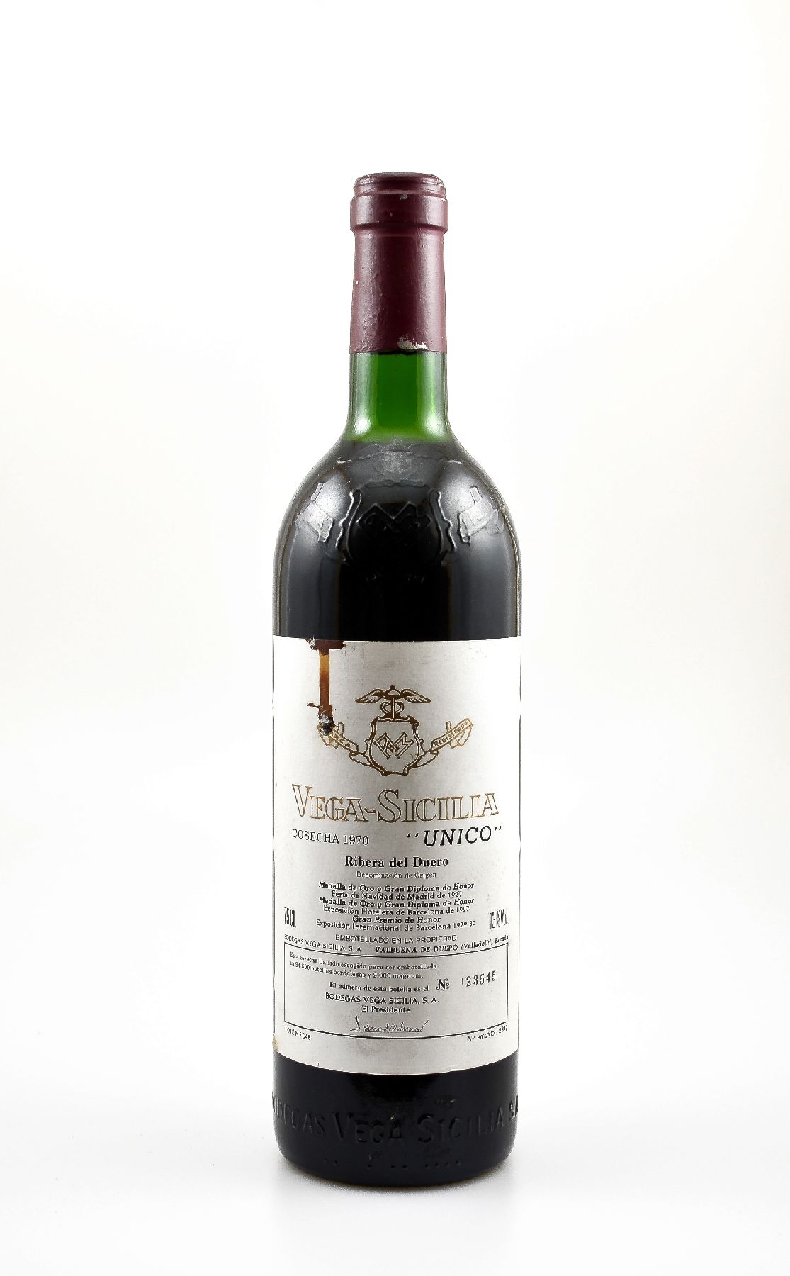 1 Flaschen 1970 Vega-Sicilia Unico, Ribera del Duero, ca. 75 cl, 13,5 % Vol., Füllstand : ca. top shoulder, Etikett l. beschmutzt, unverkostet, 97 ...