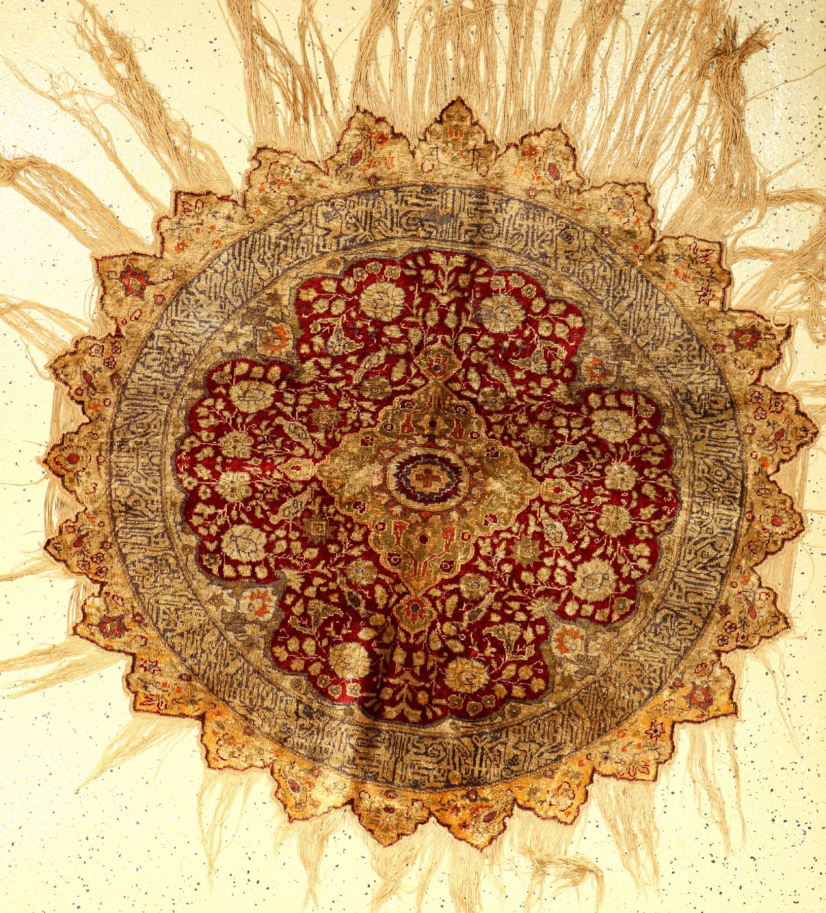 Kaisery Flosh alt, Türkei, um 1920, Floshseide, ca. 128 cm, EHZ: 2-3