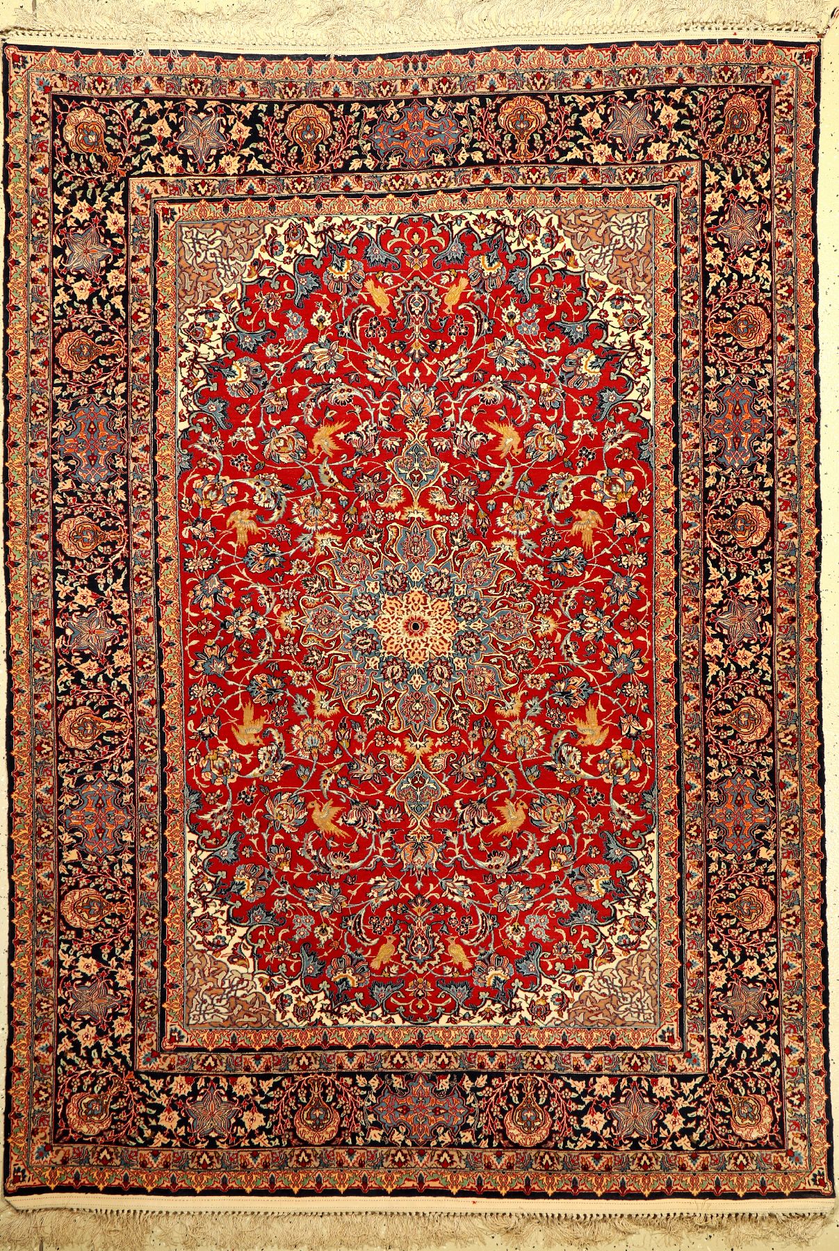 Feiner Esfahan alt, Persien, ca. 50 Jahre, Korkwolle mit und auf Seide, ca. 215 x 153 cm,feine Qualität, edel und dekorativ, EHZ: 2