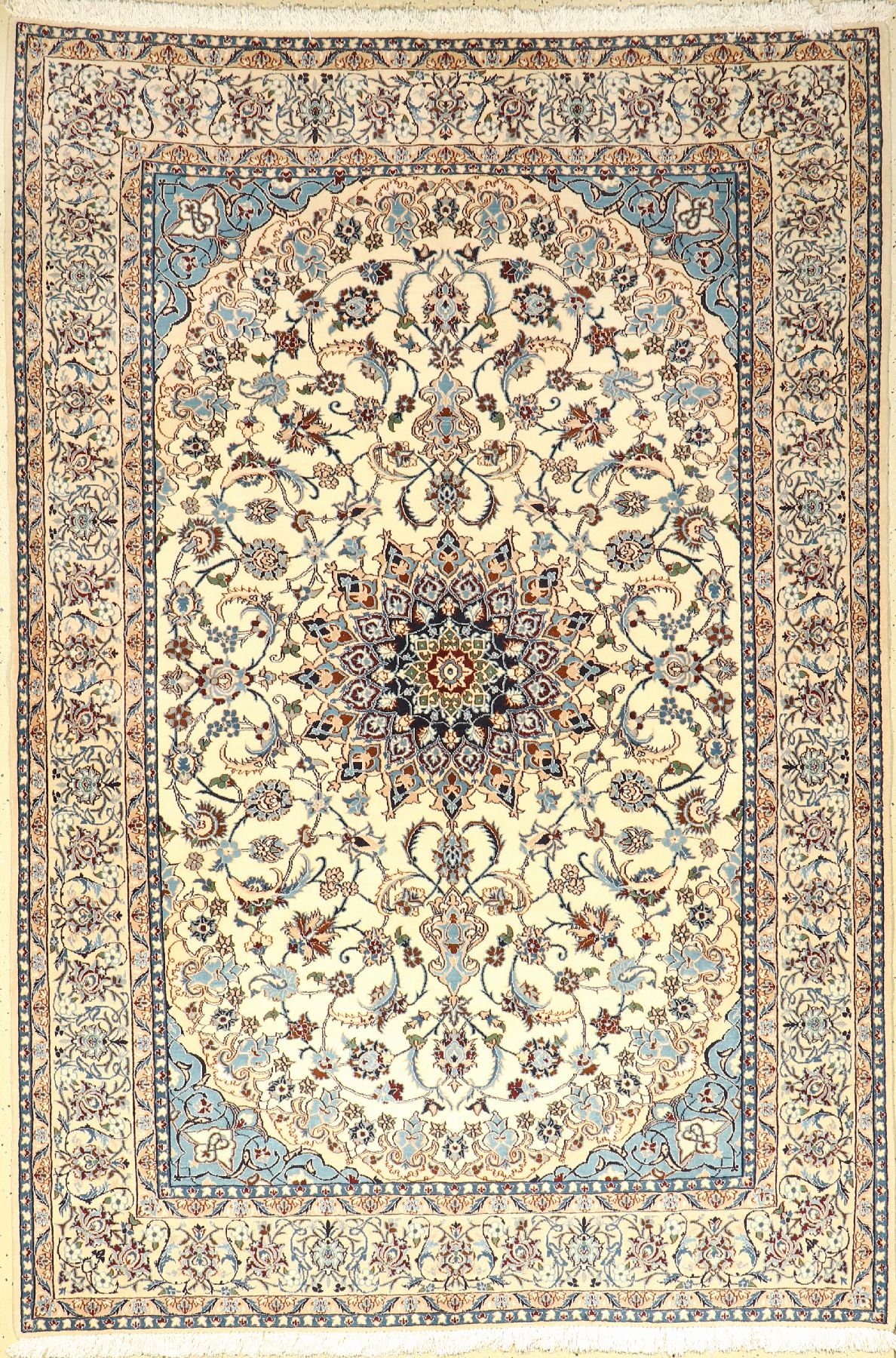 Nain, Persien, ca. 40 Jahre, Korkwolle mit Seide, ca. 235 x 158 cm, EHZ: 2