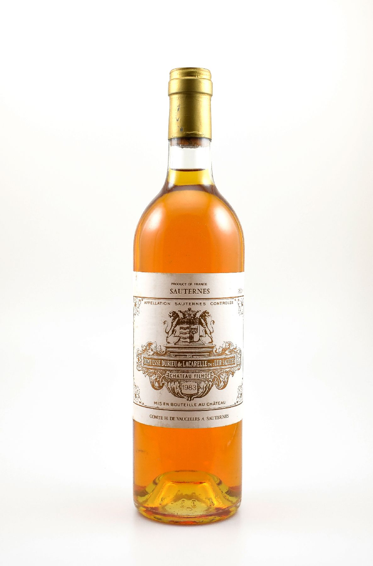 2 Flaschen 1983 Chateau Filhot Comtesse Durieude Lacarelle nee Lur-Saluces, Sauternes, je ca. 75 cl, Füllstände: je ca. into neck, gute ...