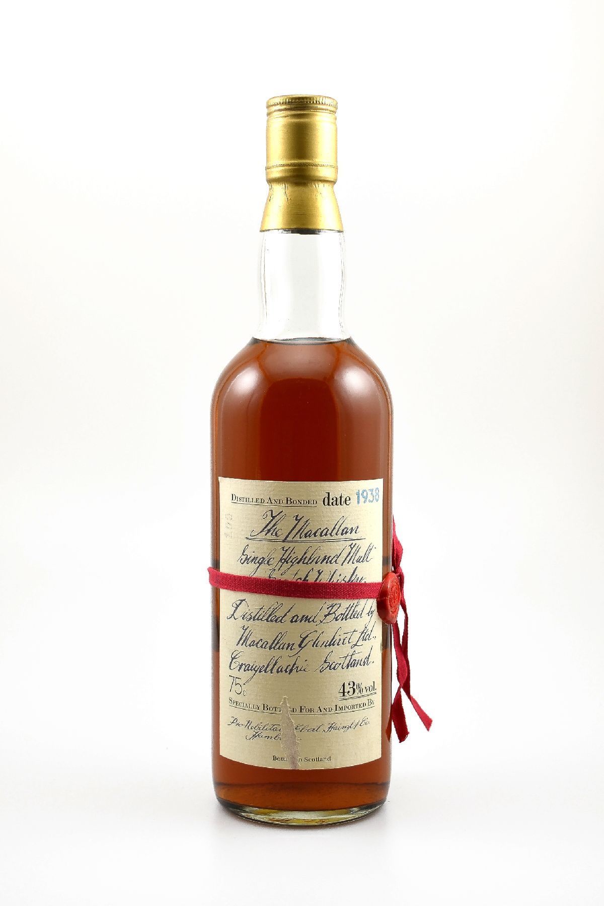 1 Flasche 1938 The Macallan Single Highland Malt Scotch Whisky, Speyside, 75 cl, 43 % Vol., Handwritten Label, distilled and bottled by Macallan, ...