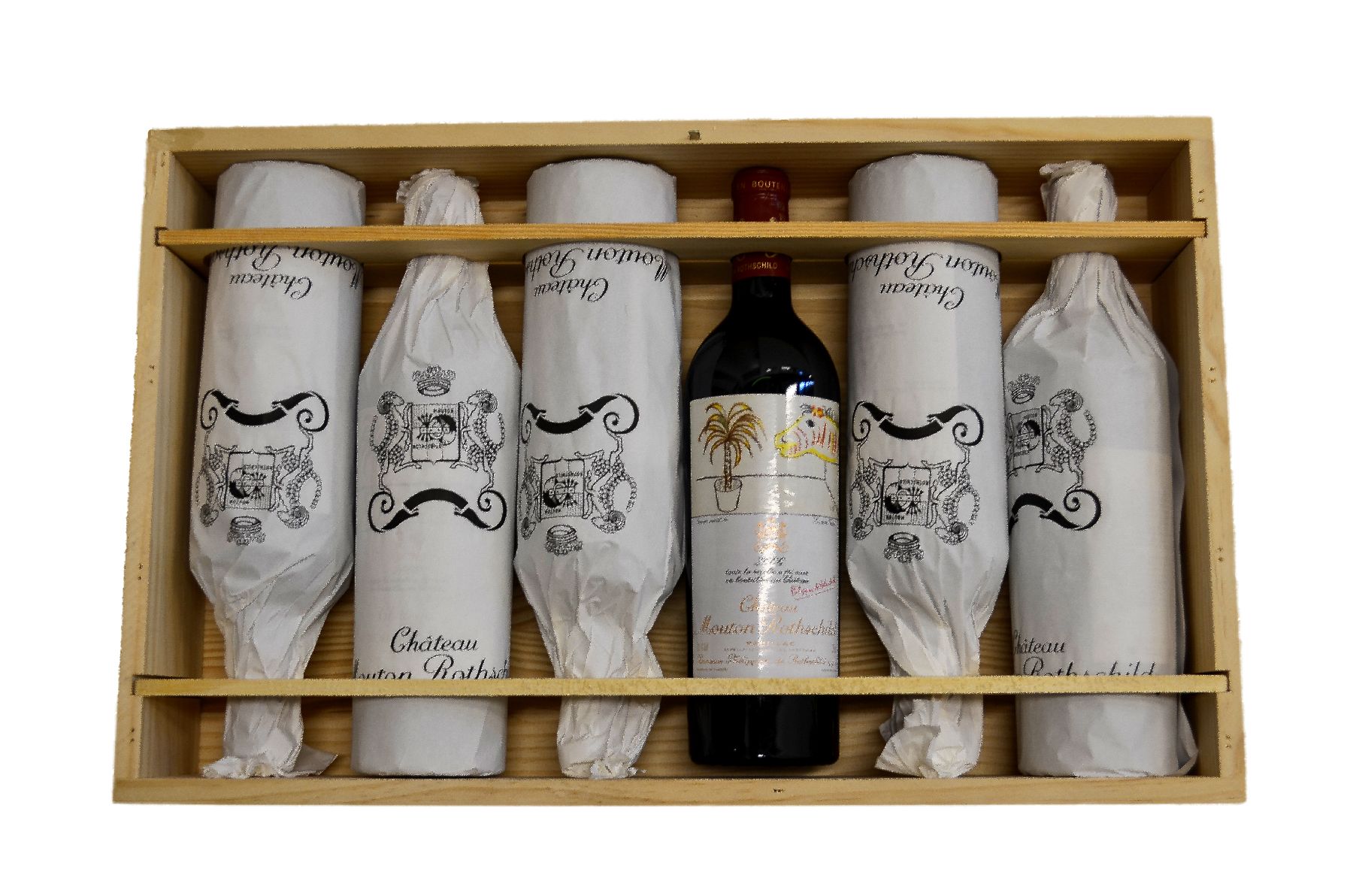 Detail b: 6 Flaschen 2006 Chateau Mouton Rothschild, Pauillac, Premier Grand Cru Classe, je 75 cl, 13 % Vol., Füllstände: je into neck, hervorragende ...