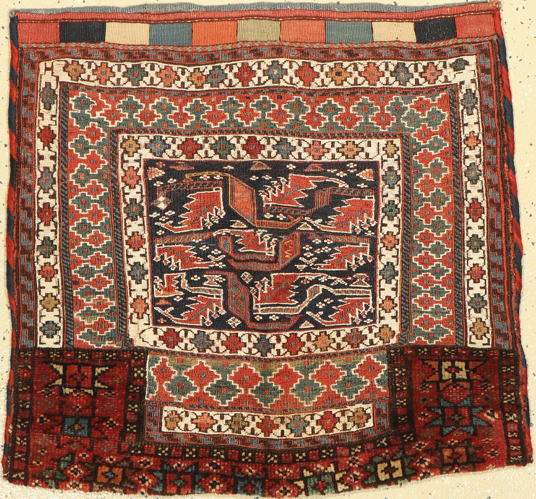 Luri Bachtiari, Persien, ende 19 Jhd, Wolleauf Wolle, ca. 65 x 67 cm, EHZ: 2