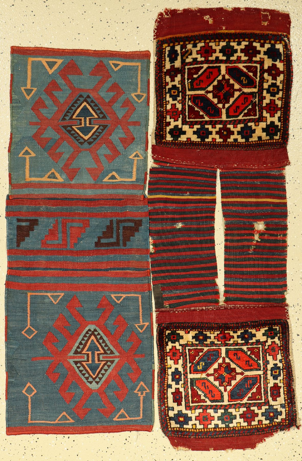 Konvulut 2 Doppeltasche, Bergama Tasche und Khotan Tasche,ende 19Jhd.