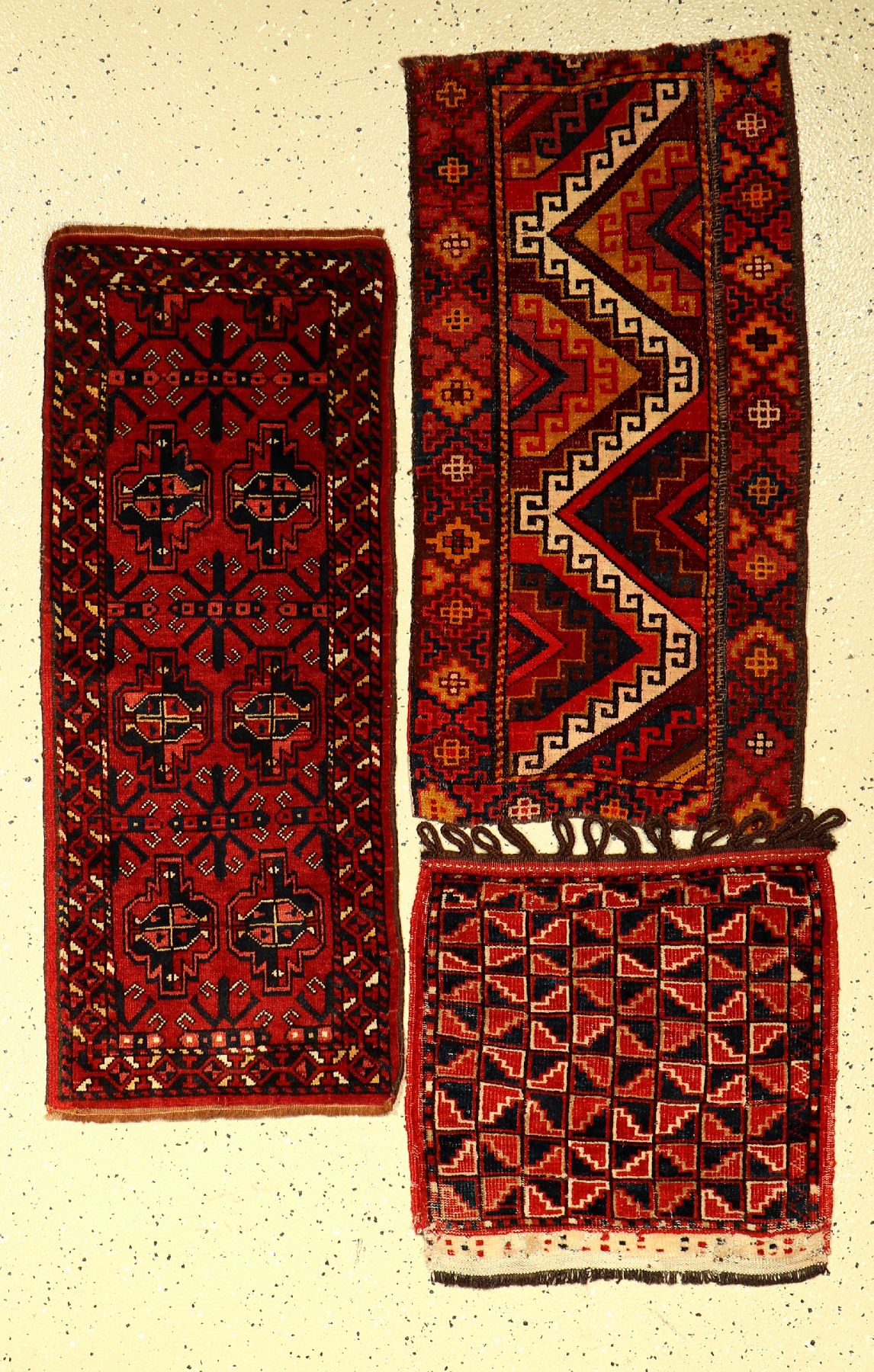 Konvulut aus 3 Lots, 1 x Ersari Beshir Front50x50cm.Karapalpak Napramatsch 88x45cm,Karapalpak Karashiin 102x41cm