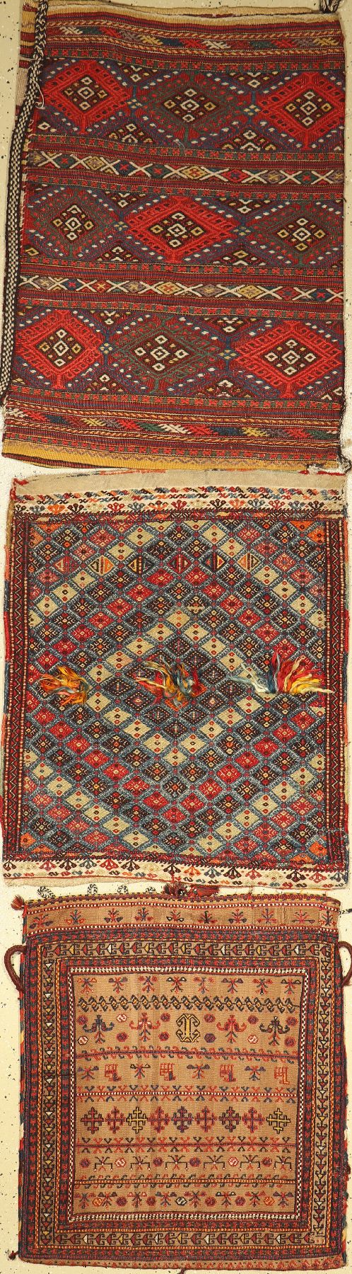 Konvulut aus 3 Lots, Bergama Balisht um 1900 106x80cm, Malatya Balisht um 1900 97x80cm, Belutsch Balisht um 1900 85x75cm