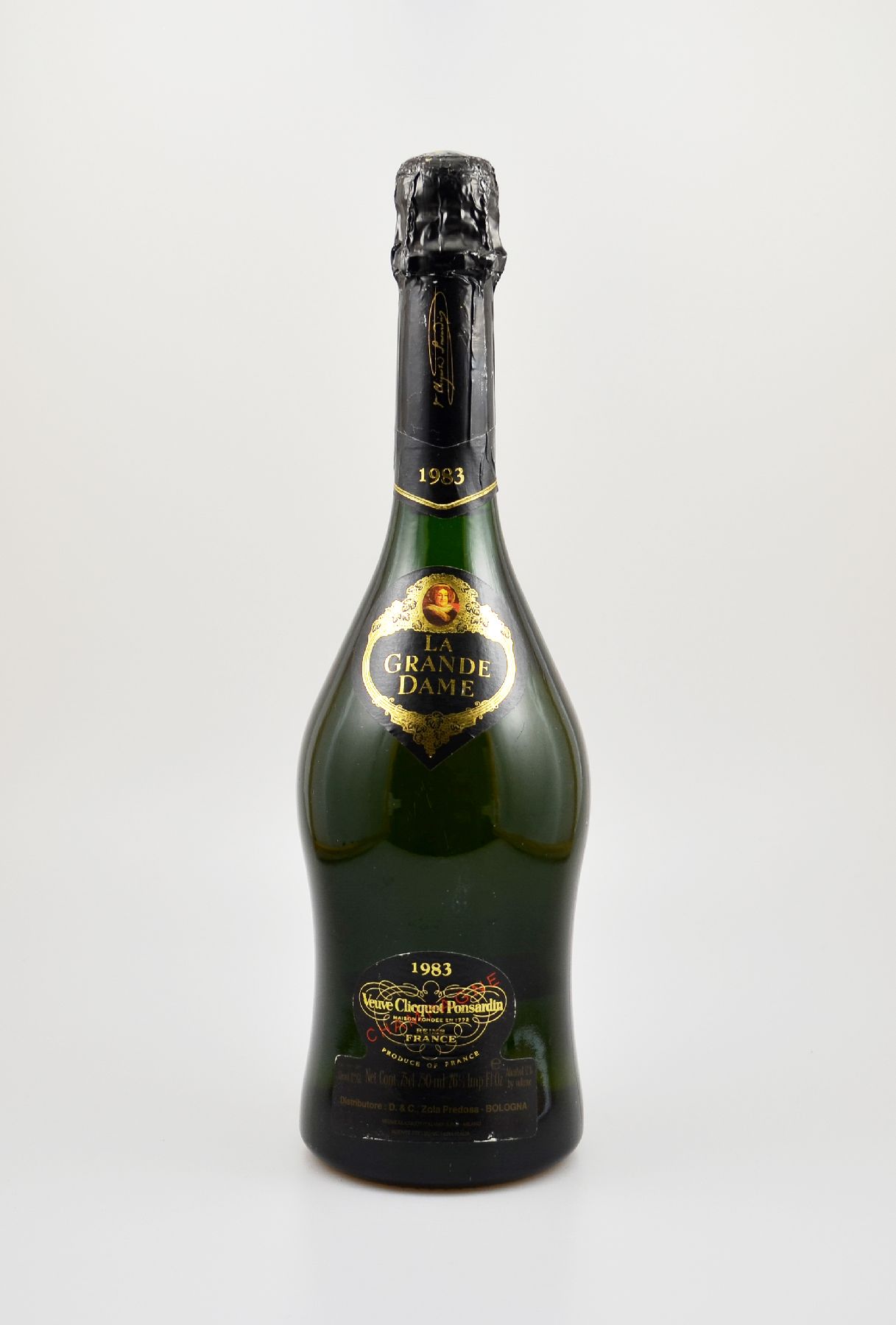1 Flasche 1983 Veuve Cliquot Ponsardin La Grande Dame, Champagne, Reims, ca. 75 cl, 12 % Vol., Abstand zwischen Flaschenboden und Champagner: ca. 1 ...