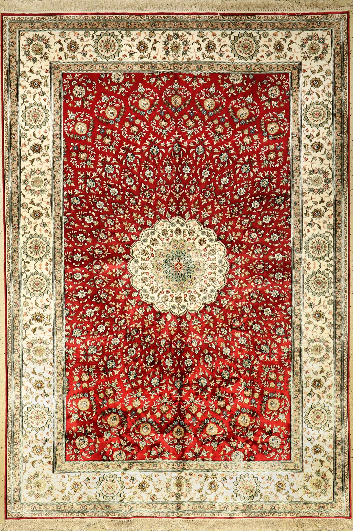 Hereke, China, ca. 40 Jahre, veredelte Baumwolle, ca. 270 x 180 cm, EHZ: 2