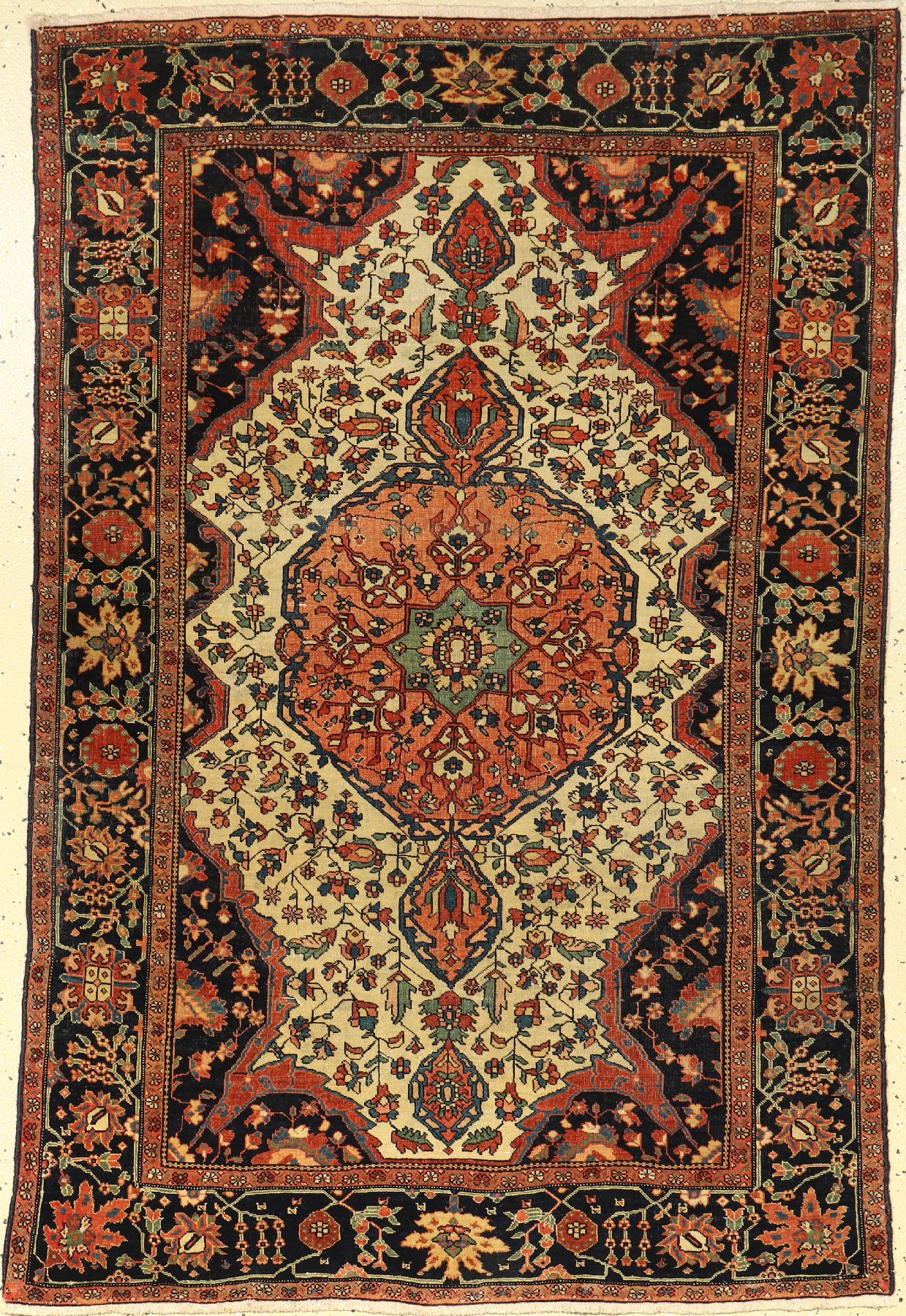 Feiner weißgrundiger Farahan antik, Persien, 19.Jhd., Korkwolle, ca. 150 x 100 cm, EHZ: 3 (Kopfseiten Nachgeknüpft)
