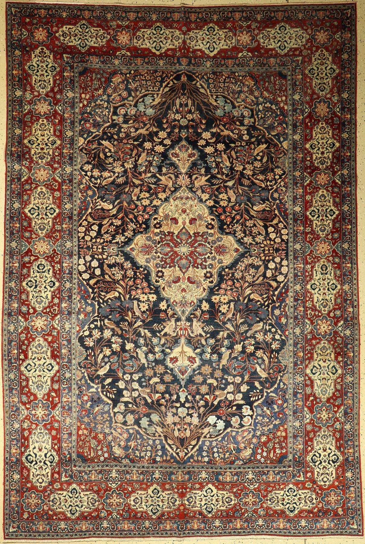 Feiner Esfahan antik, Persien, um 1900, Wolle auf Baumwolle, ca. 313 x 209 cm, EHZ: 4,komplett getuschtes Gewebe