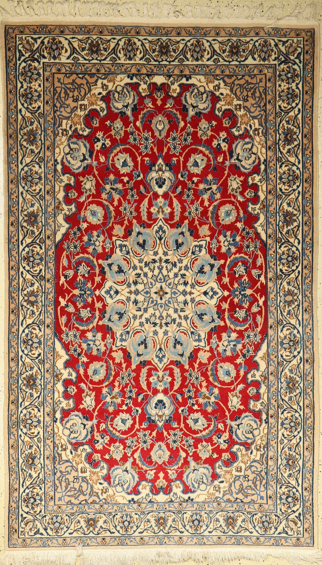 Nain fein, Persien, ca. 40 Jahre, Korkwollemit Seide, ca. 216 x 129 cm, EHZ: 2