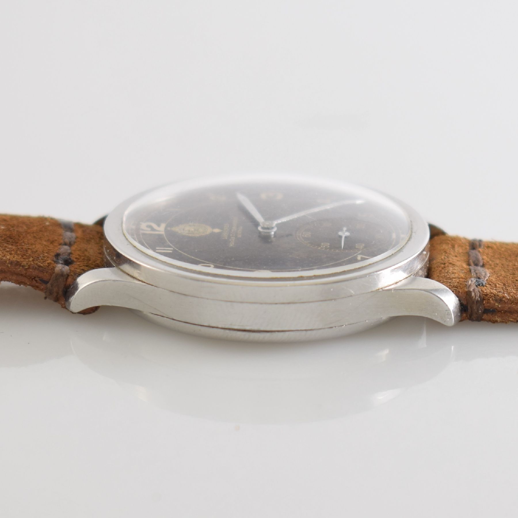 Detail i: LONGINES sehr seltene Militärarmbanduhr der jugoslawischen Armee, Schweiz um 1939, Handaufzug, 3-tlg. Geh. Ref. 20652, Boden & Glasrand aufgedr., ...
