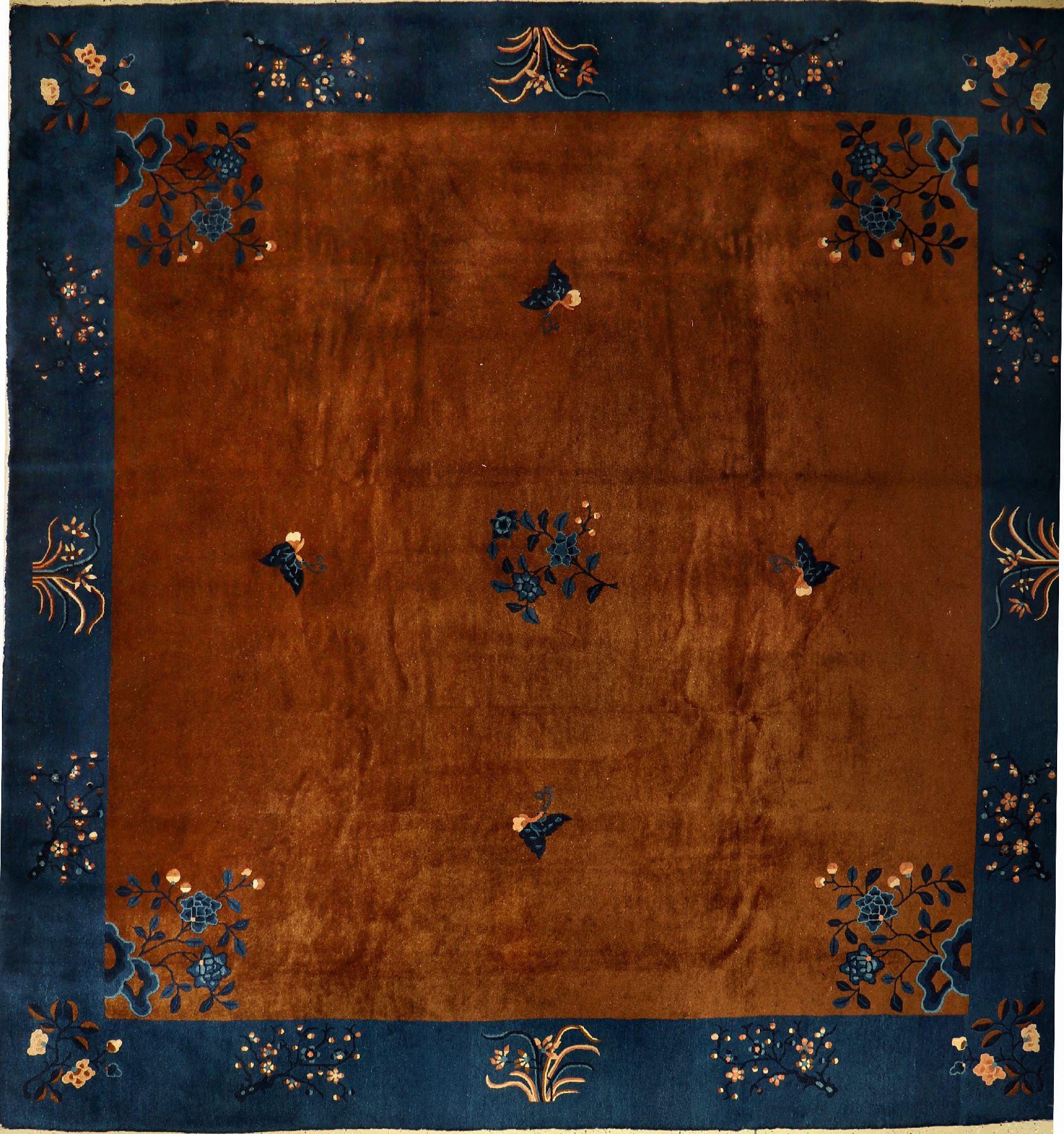 Peking antik, China, Ende 19.Jhd, Wolle aufBaumwolle, ca. 370 x 358 cm, EHZ: 2