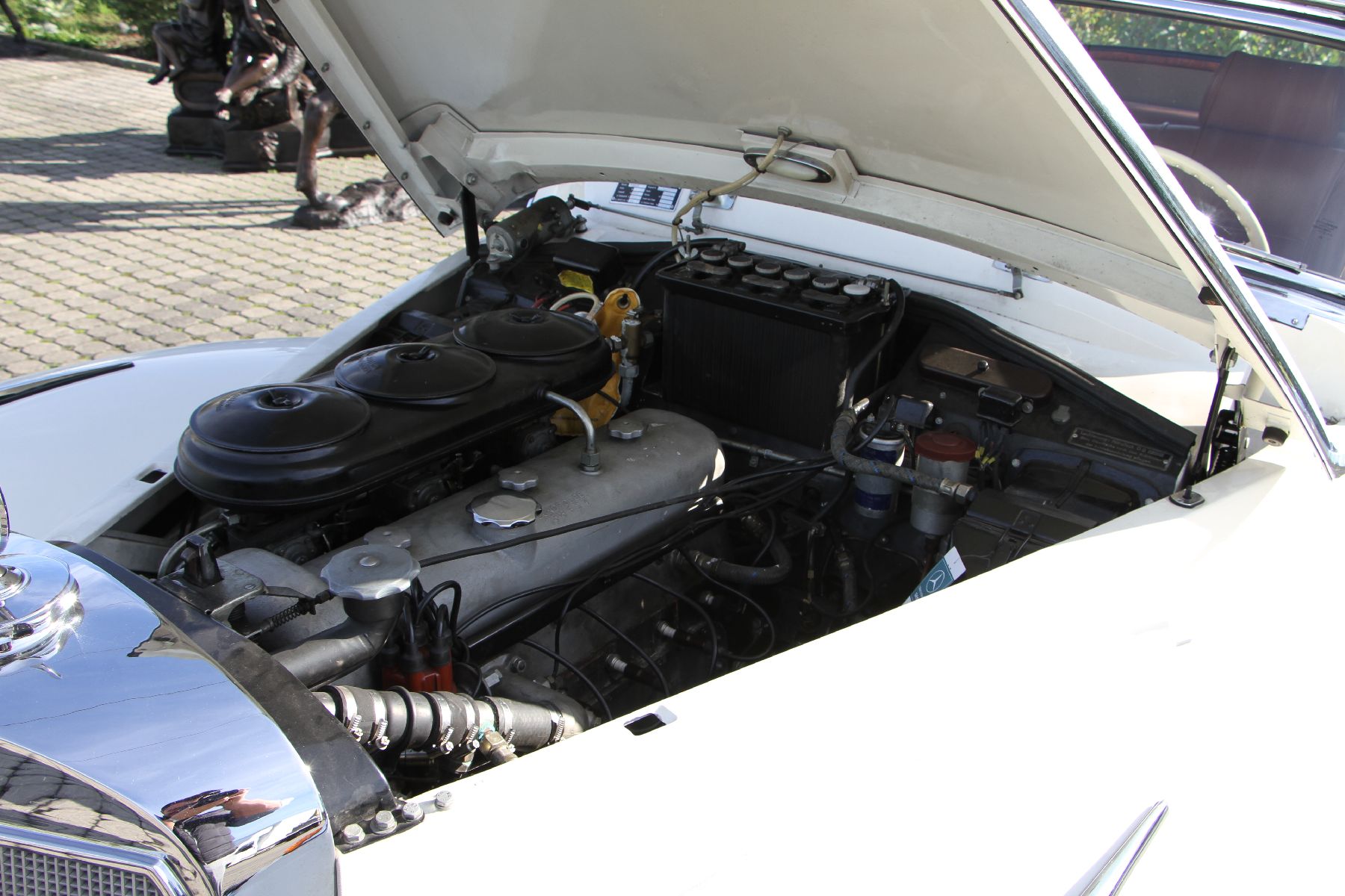 Detail g: Mercedes-Benz 300 S A Coupé, Fahrgestellnummer: 1880110031053, EZ 07/1953, HU 10/2021, H-Zulassung, 110 kW/ 150 PS, 6-Zylinder, 4-Gang ...