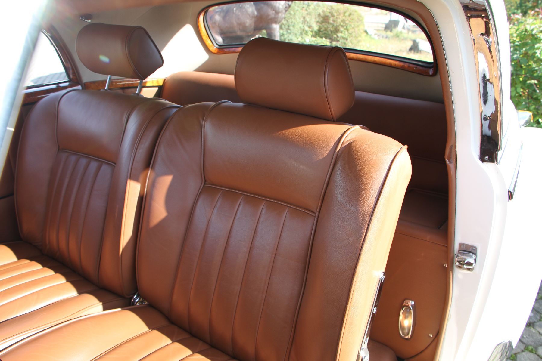 Detail n: Mercedes-Benz 300 S A Coupé, Fahrgestellnummer: 1880110031053, EZ 07/1953, HU 10/2021, H-Zulassung, 110 kW/ 150 PS, 6-Zylinder, 4-Gang ...
