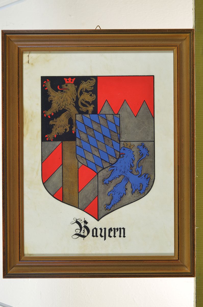 Detail k: 10 verschiedene Wappendarstellungen, Gouache auf Pergamentpapier ausgemalt, Sachsen, Bayern, Elsass-Lothringen, Tirol, Schlesien, Pommern, Pfalz, ...