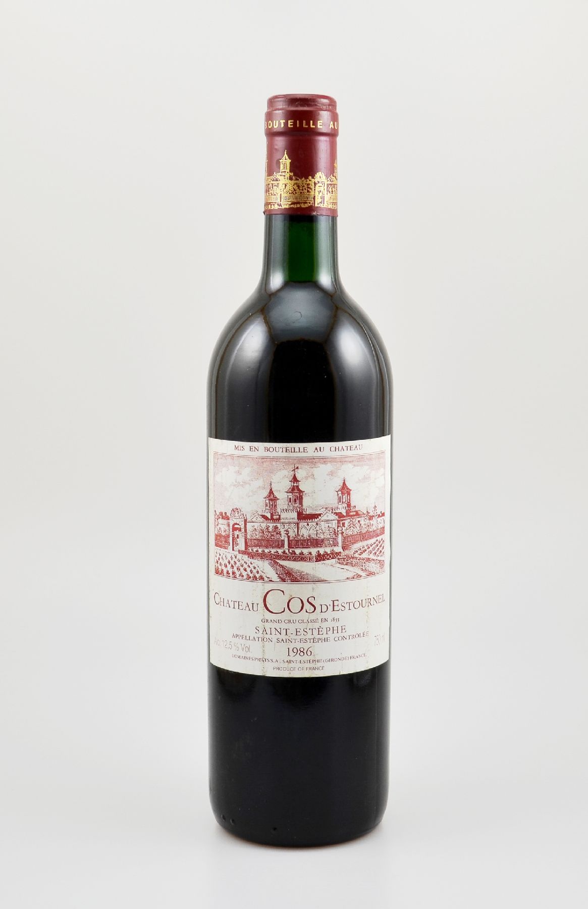 1 Flasche 1986 Chateau Cos d'Estournel, Saint-Estephe, Grand Cru Classe, ca. 75 cl, 12,5 % Vol., Füllstand: top shoulder, Etikett l. ...