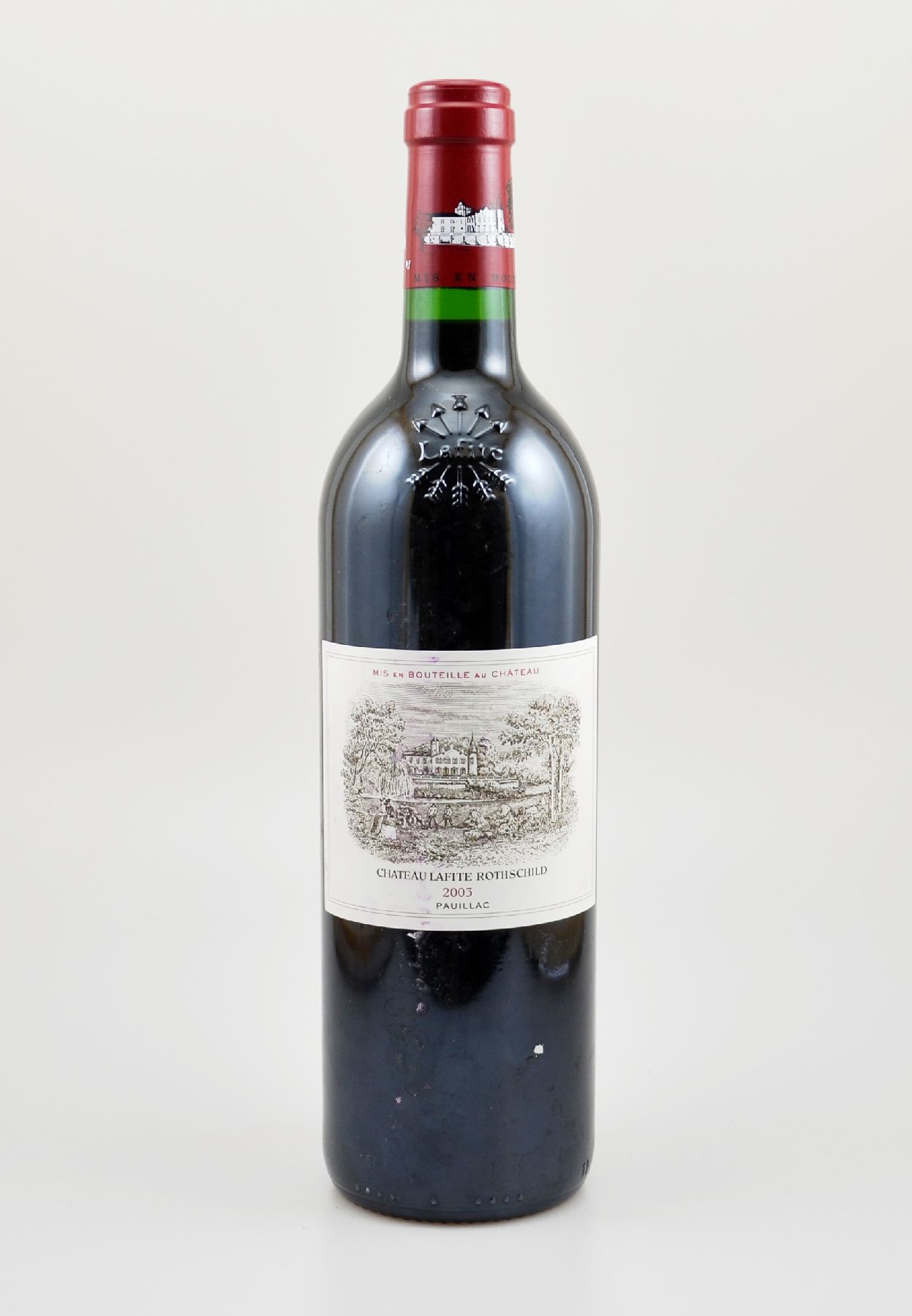 1 Flasche 2003 Chateau Lafite Rothschild, Pauillac, Premier Grand Cru Classe, 75 cl, 12,5 % Vol., Füllstand: into neck, Etikett l. beschmutzt, ...