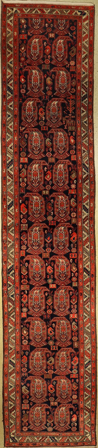 Malayer (Galerie), Persien, um 1930, Wolle auf Baumwolle, ca. 490 x 101 cm, EHZ: 3