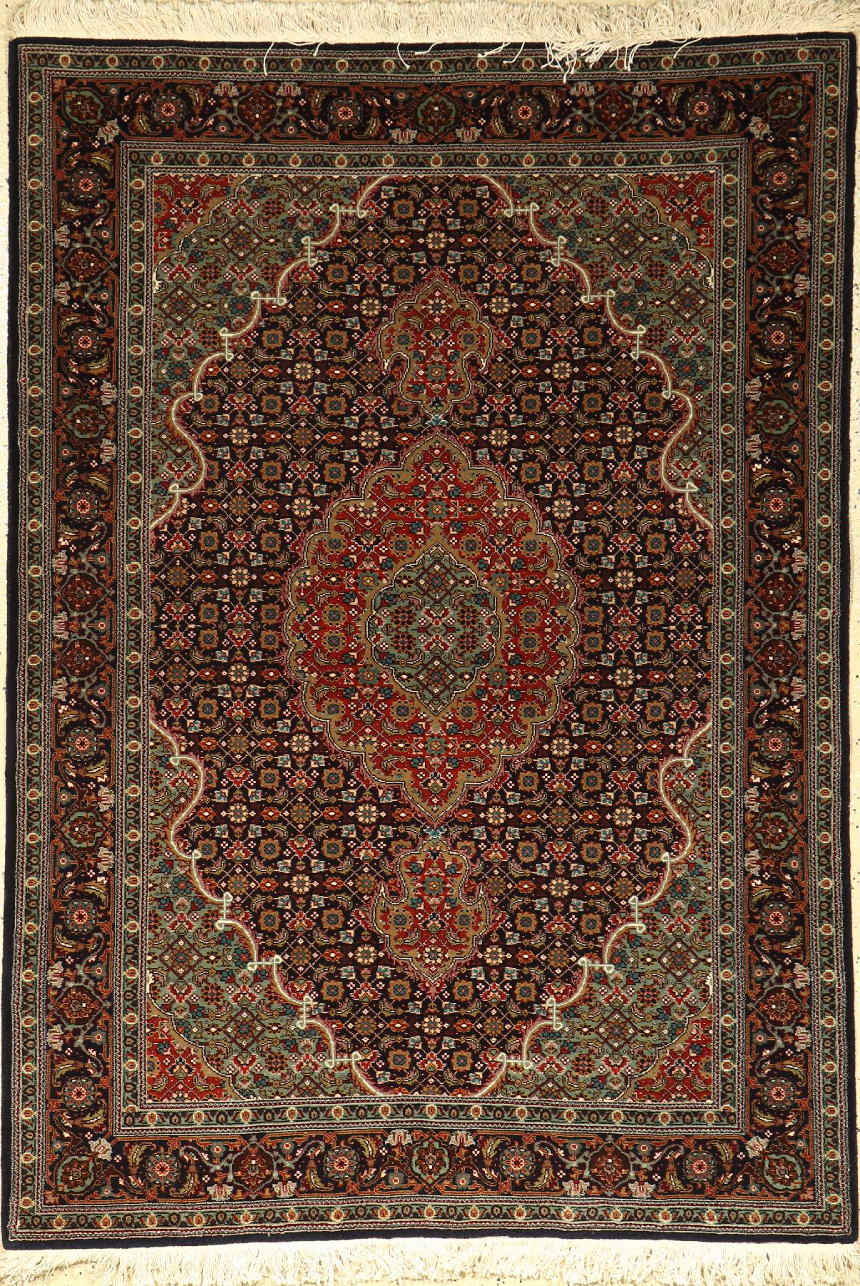 Feiner Täbriz, Persien, ca. 30 Jahre, Korkwolle, ca. 152 x 105 cm, EHZ: 2