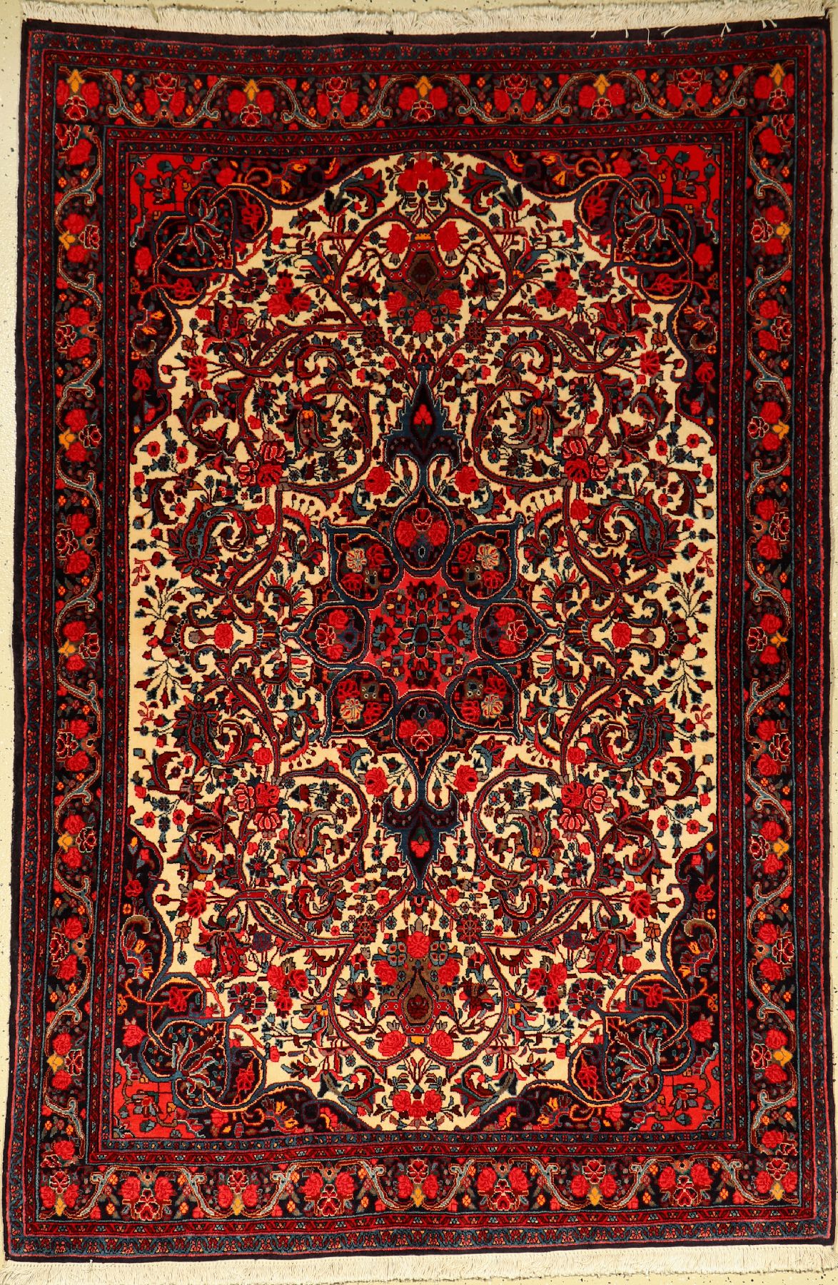 Rosen Bidjar alt, Persien, ca. 60 Jahre, Korkwolle, ca. 212 x 140 cm, EHZ: 2