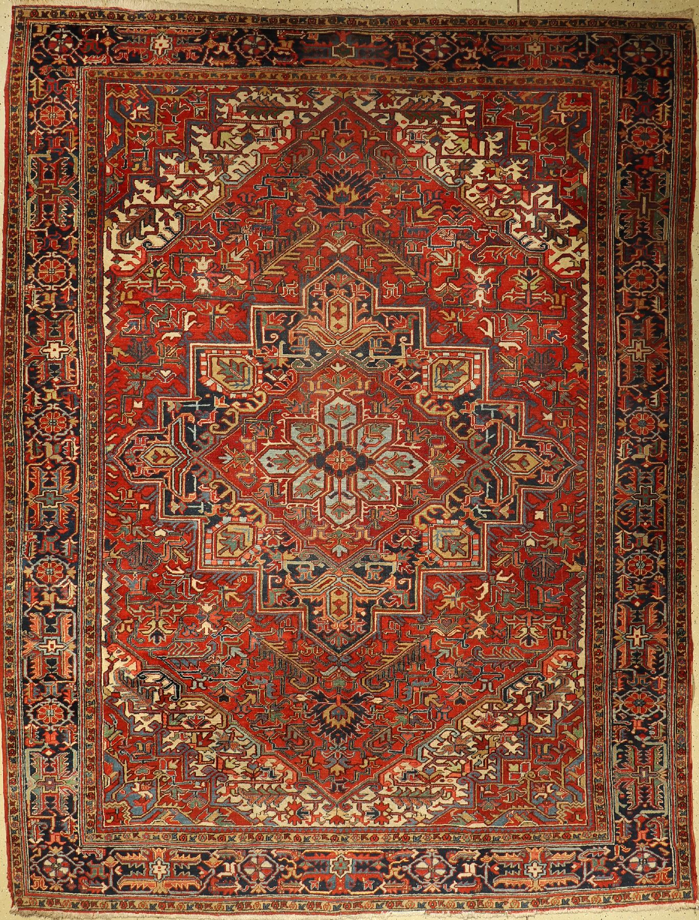 Hariz alt, Indien, um 1930, Wolle auf Baumwolle, ca. 355 x 271 cm, EHZ: 3-4